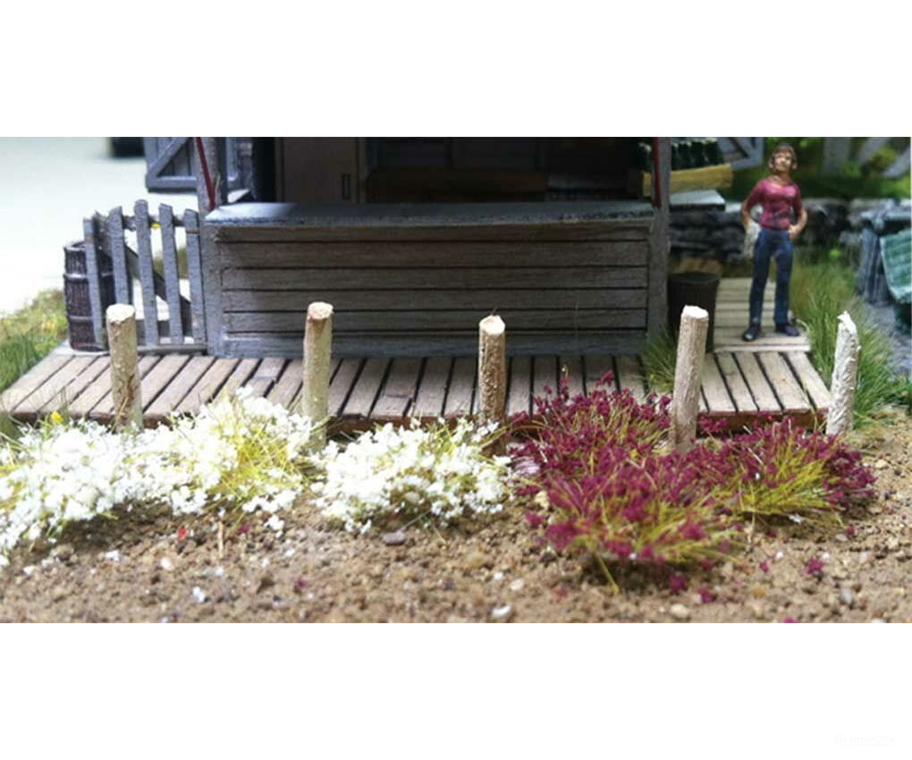 Bachmann 31035 Grass Tufts - Scenescapes(R) -- White Burgundy 1/4 .6Cm Tall Fibers Pkg(100) &