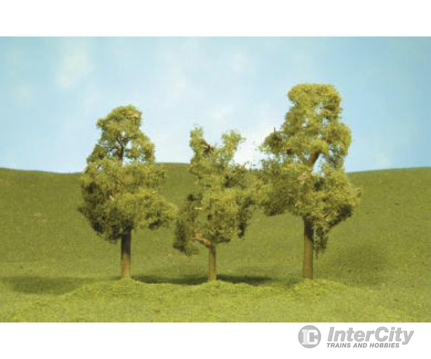 Bachmann 32209 Scenescapes(Tm) Layout-Ready Trees -- Sycamore 8 Pkg(2) & Vegetation