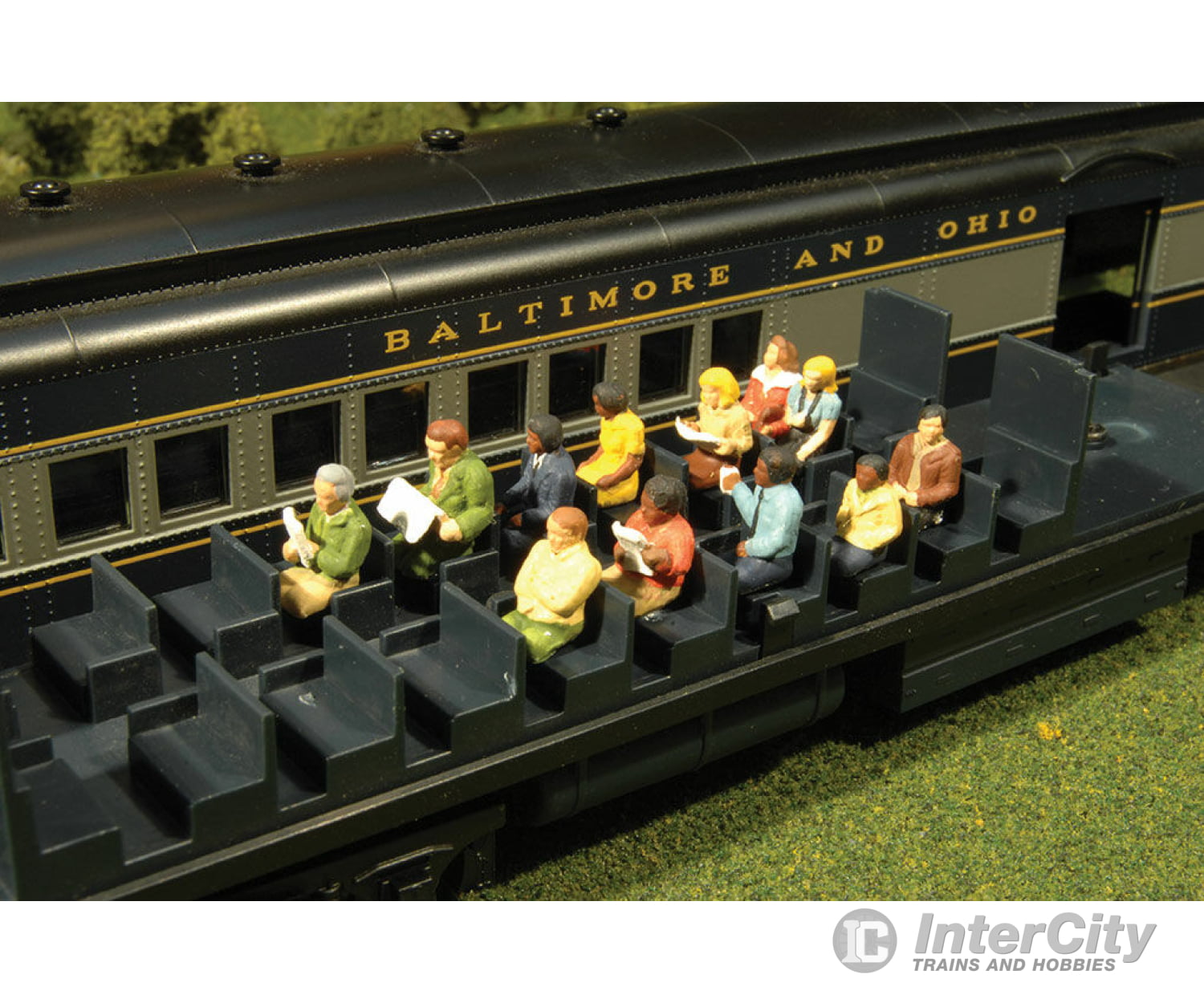 Bachmann 33165 Seated Passengers Pkg(12) -- Waist-Up Only Figures