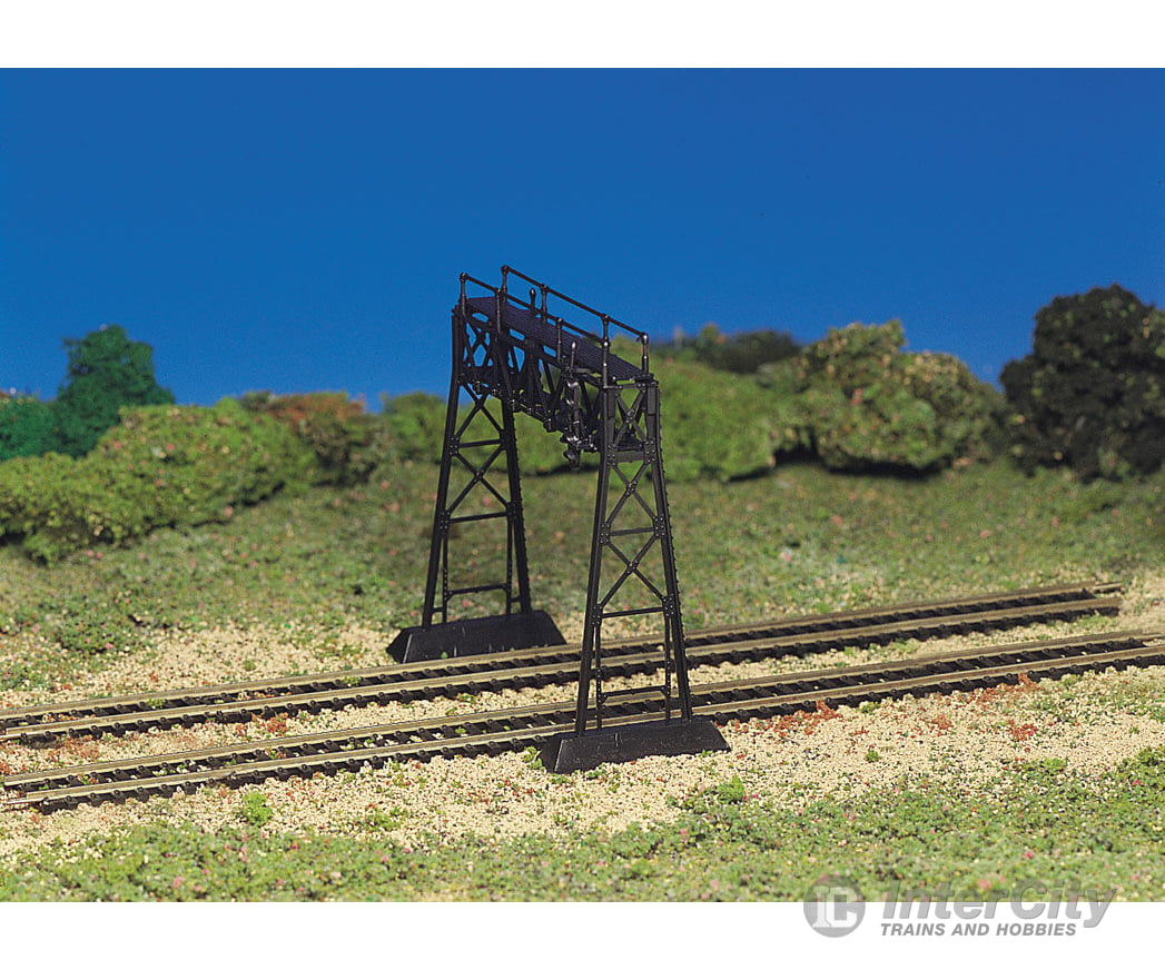 Bachmann 45134 Plasticville Classic Kit - Signal Bridge -- Non-Operating Signals & Catenary