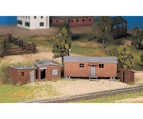 Bachmann 45983 Plasticville U.s.a.(R) Classic Kits -- Hobo Jungle (Two Shacks Boxcar & Outhouse)