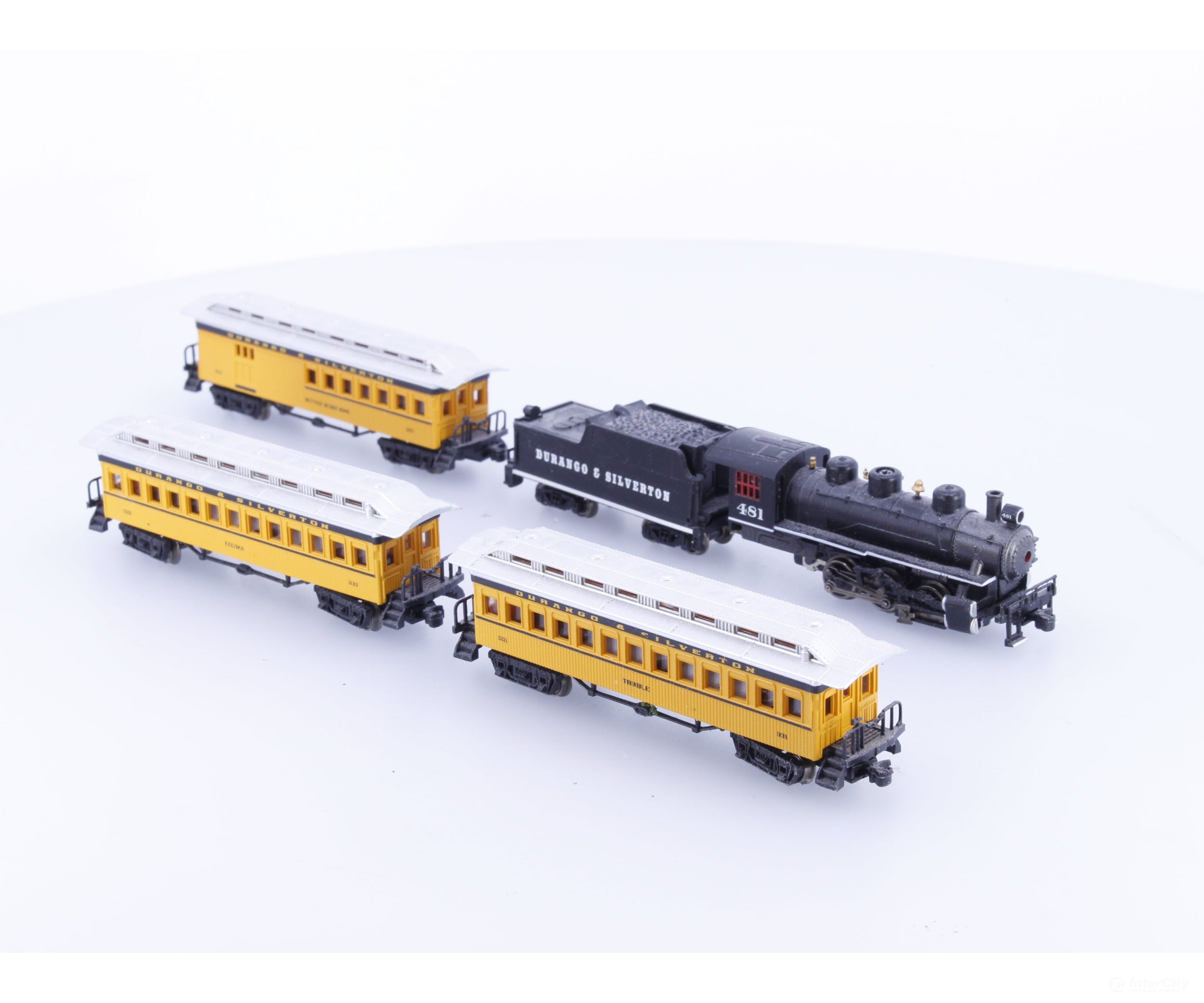 Bachmann 481 N 0-6-0 Steam Locomotive with 3 Overton Coaches Durango and Silverton (DSNG) 481 Analog DC - Locomotives