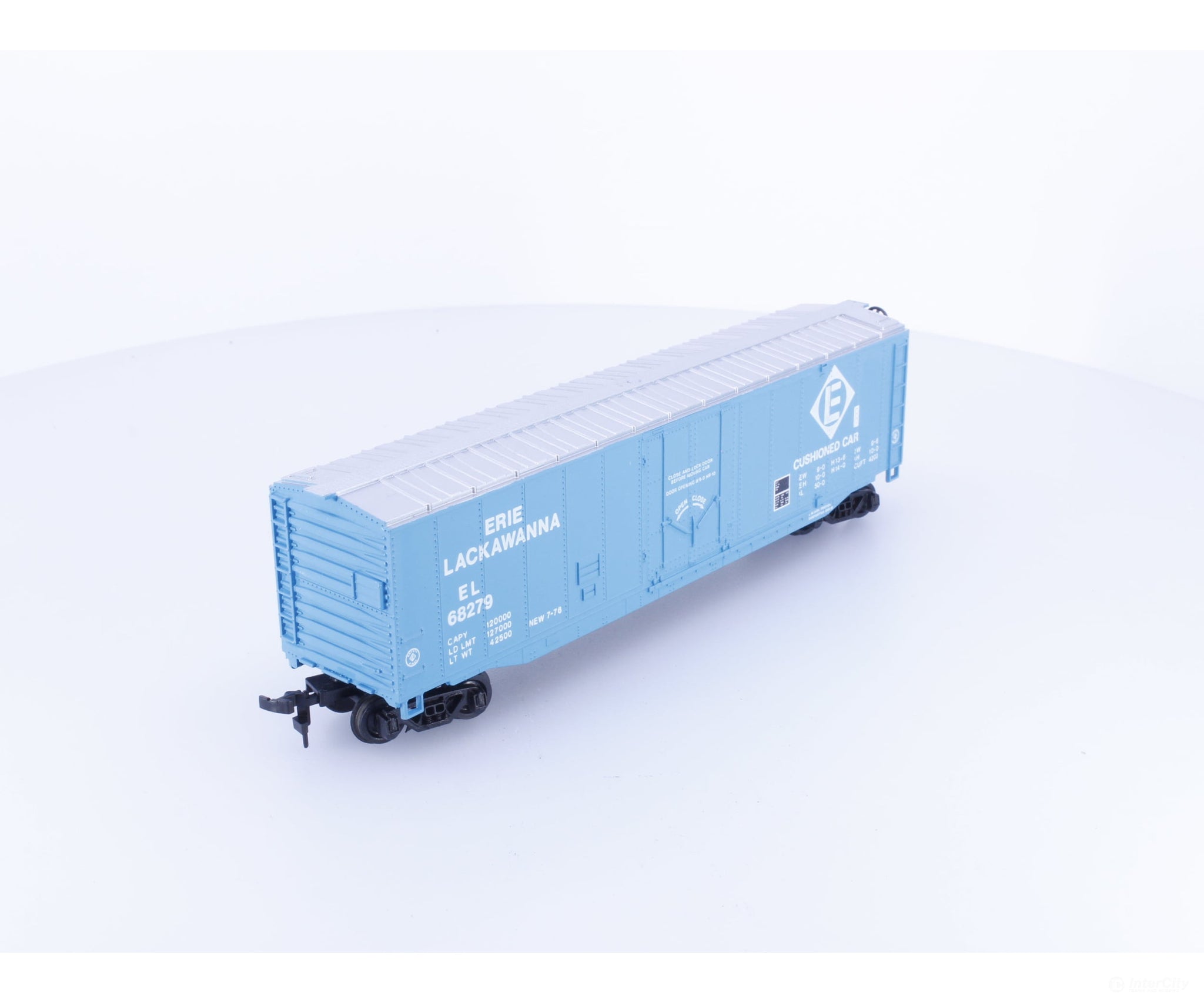 Bachmann 68279 HO 50’ Steel Single Door Boxcar Erie Lackawanna (EL) 68279 - Freight Cars
