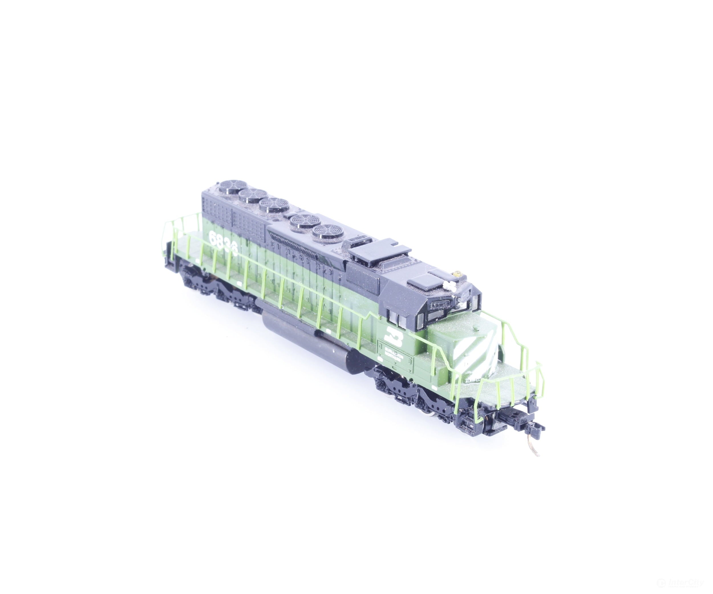 Bachmann 6836 N SD40-2 Diesel Locomotive Burlington Northern (BN) 6836 Analog DC - Locomotives