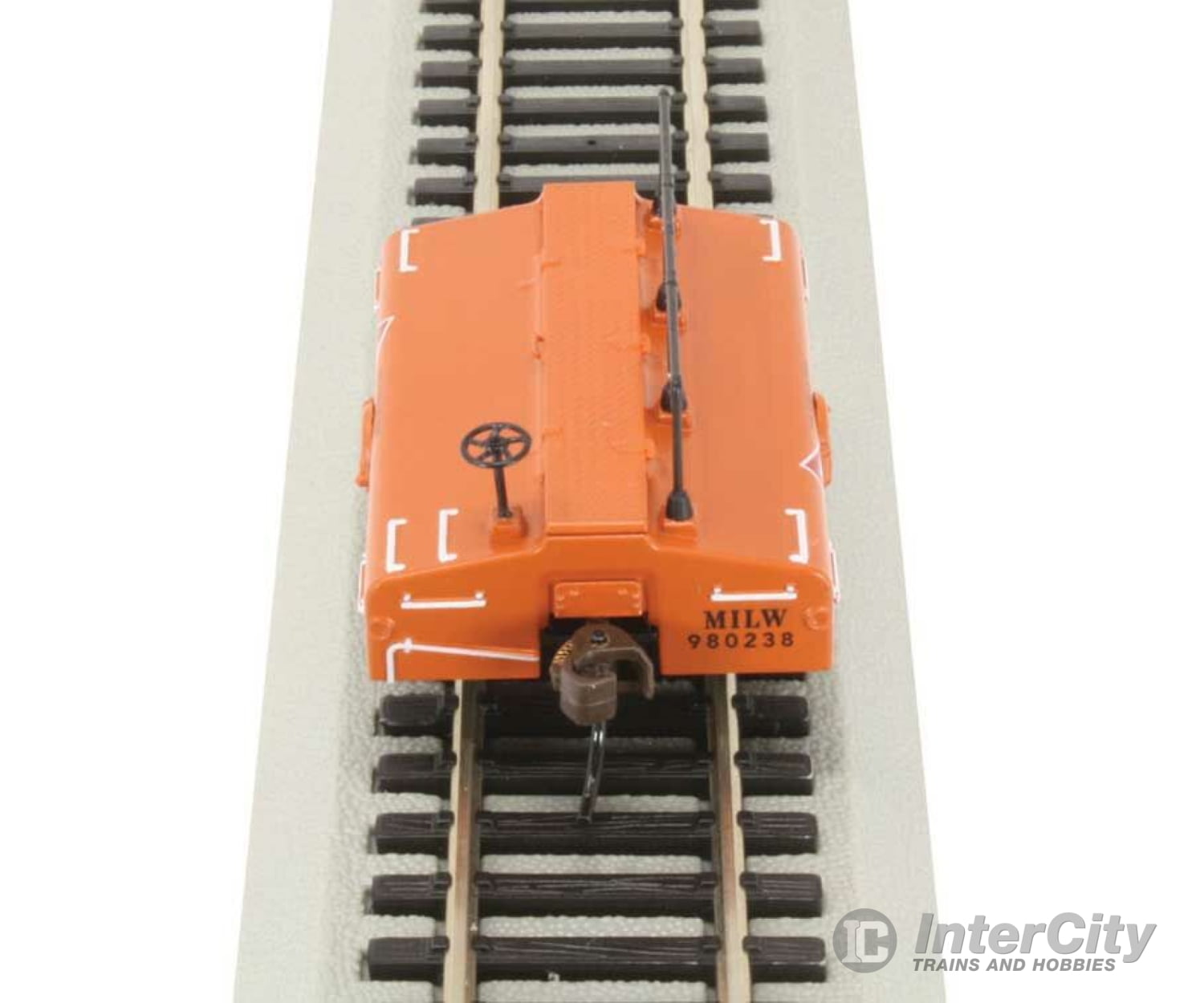 Bachmann 77407 Wood Boxcar (Box Van) - Thomas & Friends(Tm) -- Explosives (Gray Red White) Freight