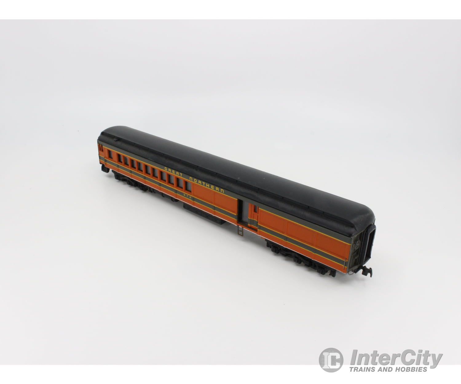 Bachmann 89031 Ho Combine Passenger Car Great Northern (Gn) 574 Cars