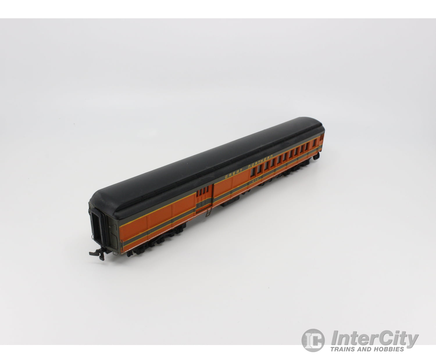 Bachmann 89031 Ho Combine Passenger Car Great Northern (Gn) 574 Cars