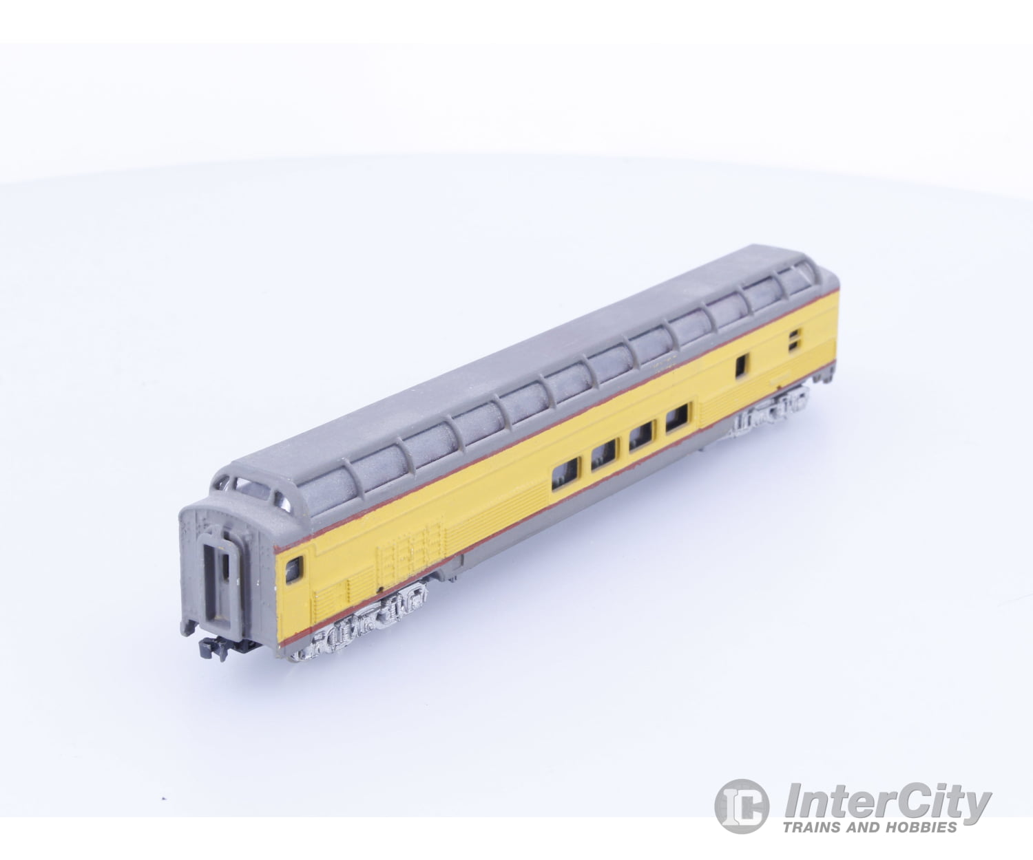 Bachmann DCUP N Observation Dome Car Painted Undecorated Unlettered Passenger Cars