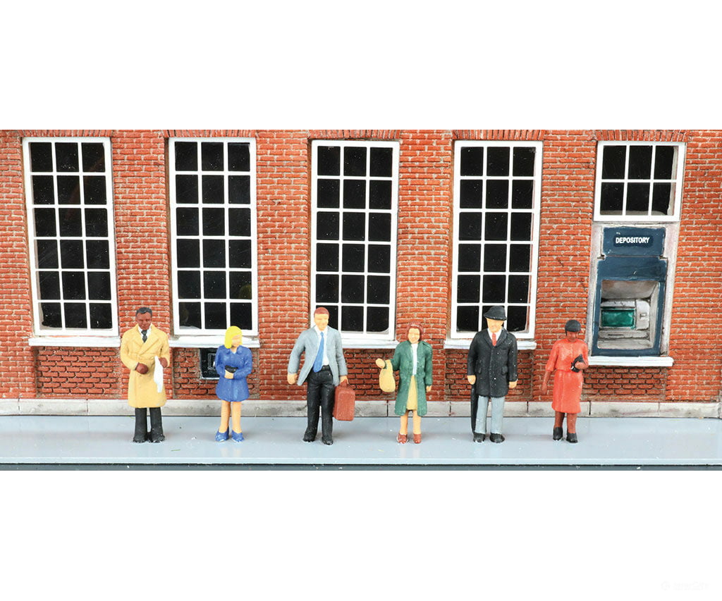 Bachmann 33120 Scenescapes(Tm) -- Standing Office Workers Pkg(6) Figures