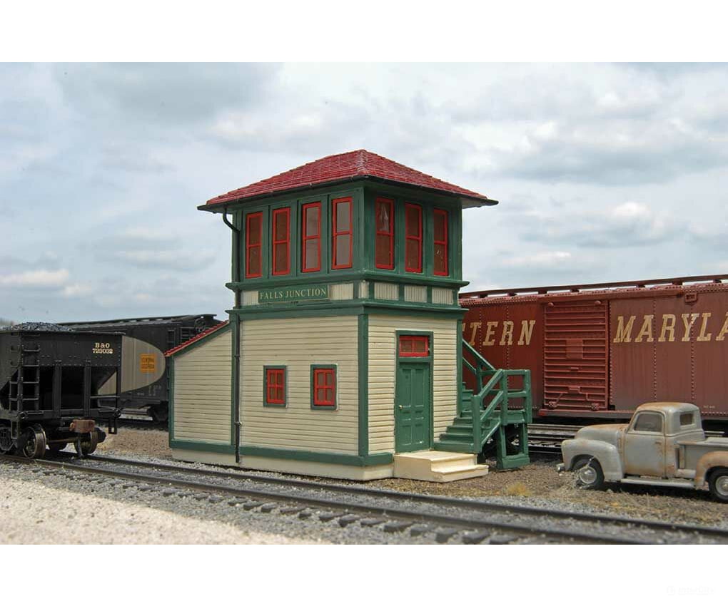 Bachmann 35113 Falls Junction Wood Switch (Interlocking) Tower - Scene Scapes(R) -- 4-1/8 X 2-1/2