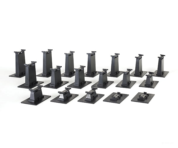 Bachmann 44595 Graduated Pier Set - E-Z Track(R) -- 18 Pieces Structures