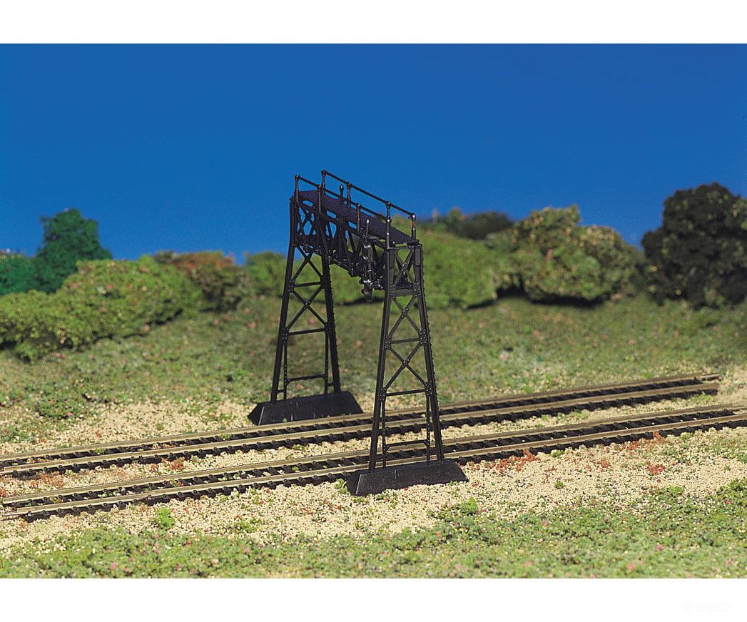 Bachmann 45134 Plasticville Classic Kit - Signal Bridge -- Non-Operating Signals & Catenary