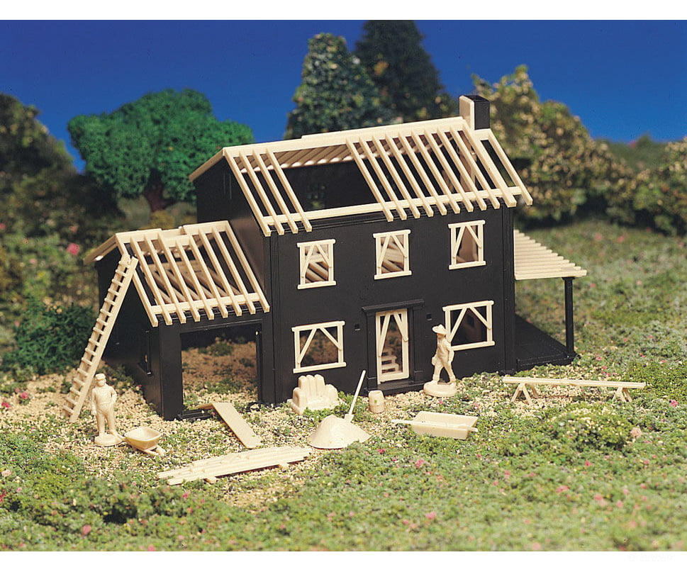 Bachmann 45191 Plasticville Classic Kit - House Under Construction -- 2-7/8 X 5-1/4 7.3 13Cm