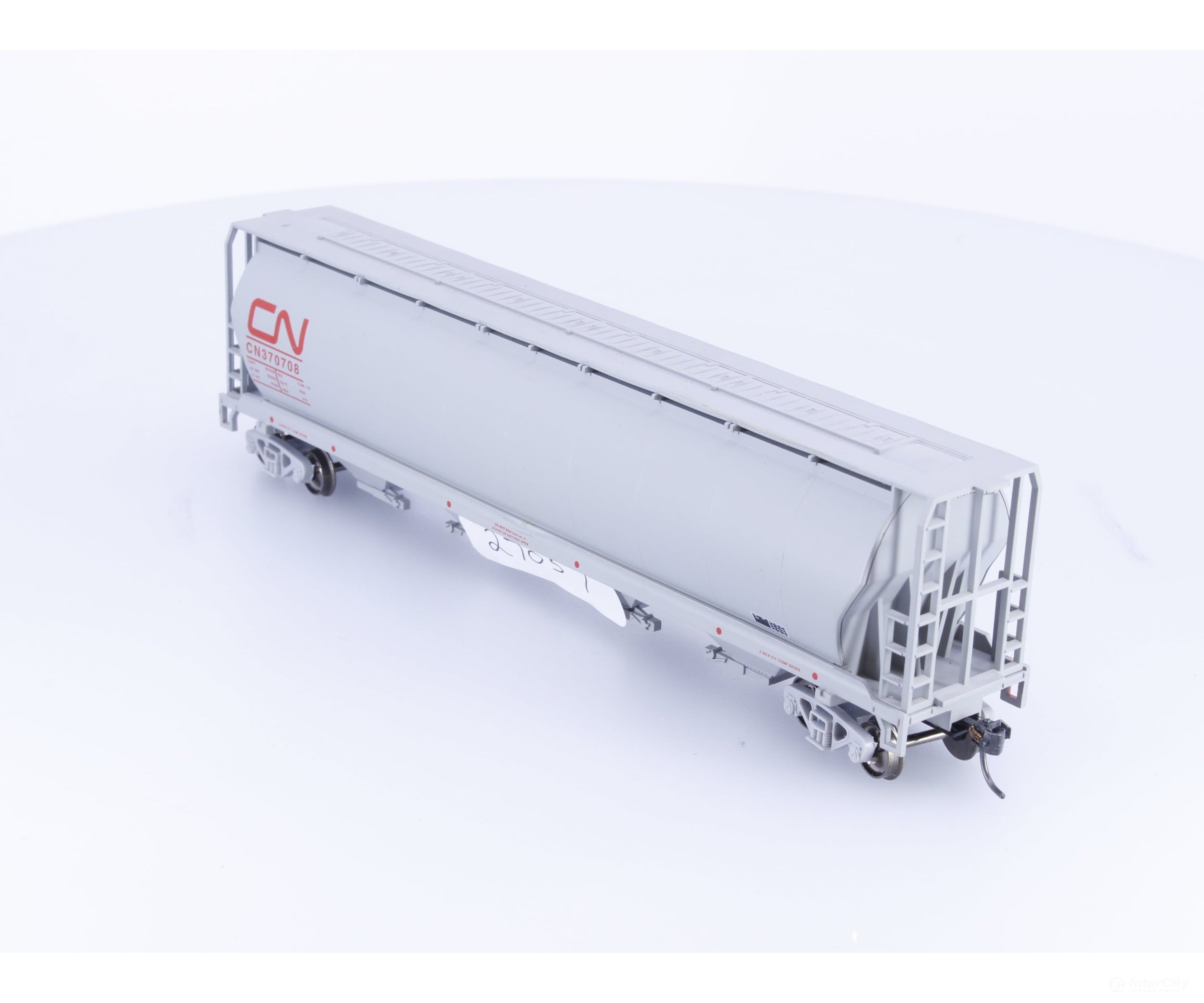 Bachmann HOPCAR HO 4 Bay Cylindrical Hopper Canadian National (CN) 370708 - Freight Cars