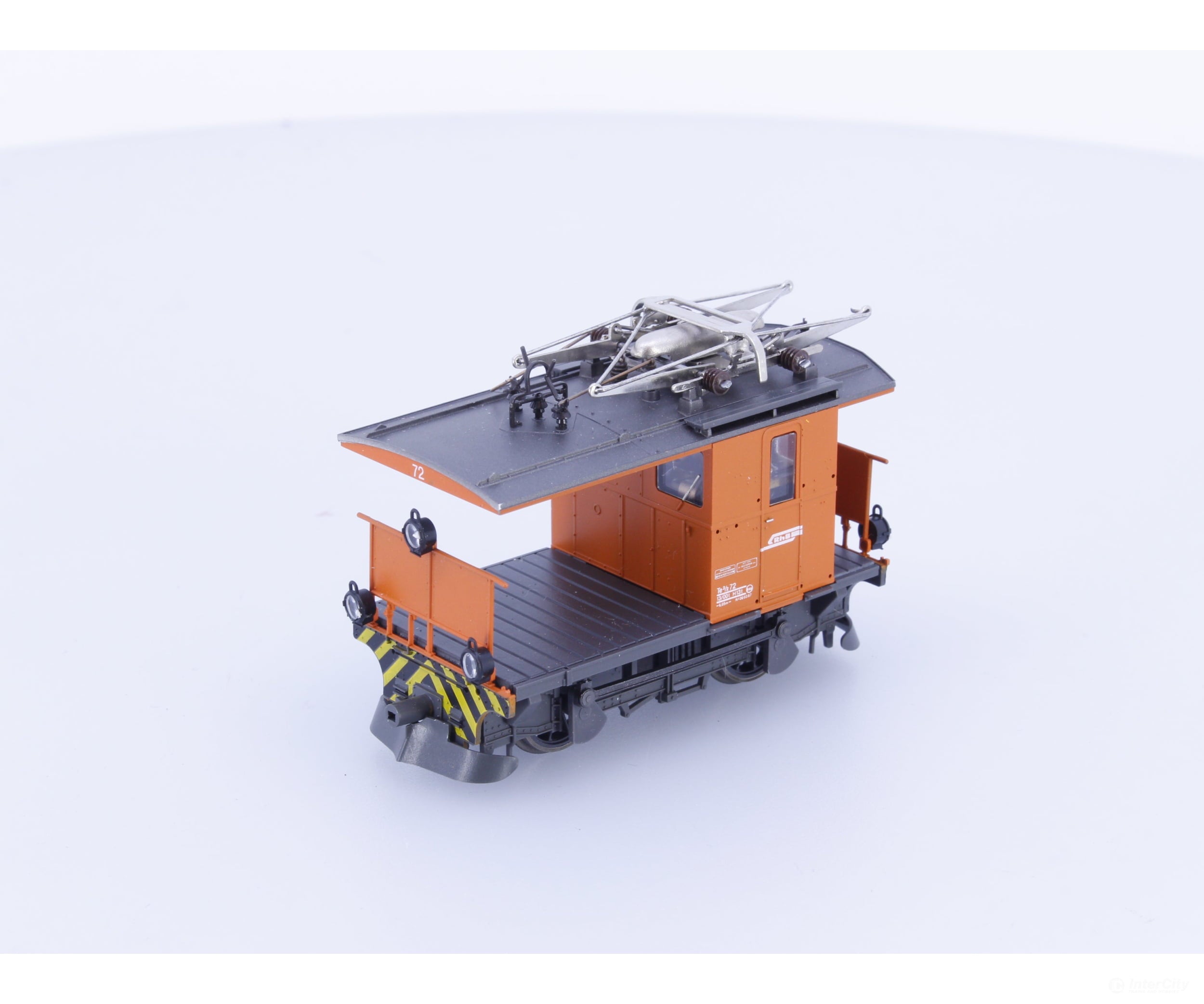 Bemo 1270122 HOm RhB Te 2/2 Electric Locomotive Rangiertraktor 72 Analog DC - European Locomotives