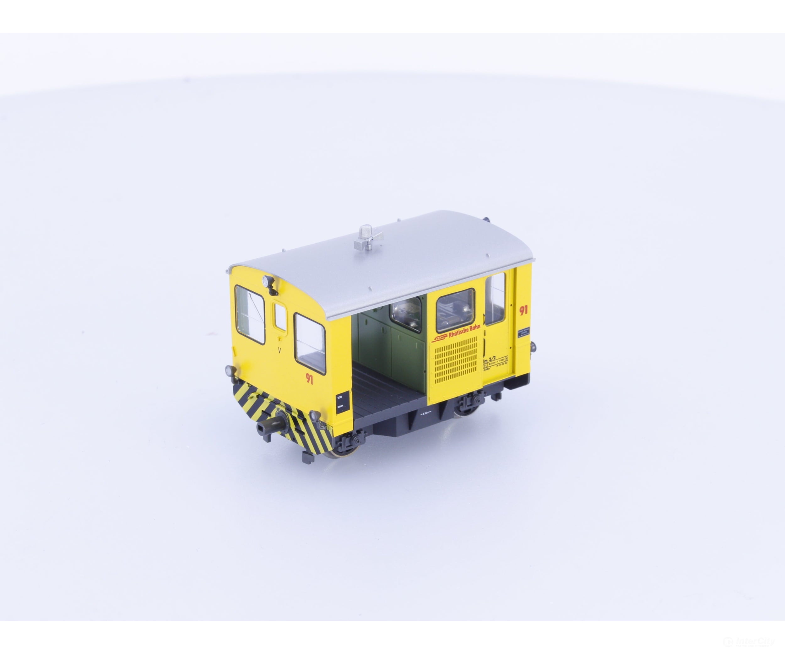 Bemo 1274193 HOm RhB Tm 2/2 Diesel Locomotive Rangiertraktor 91 Analog DC - European Locomotives