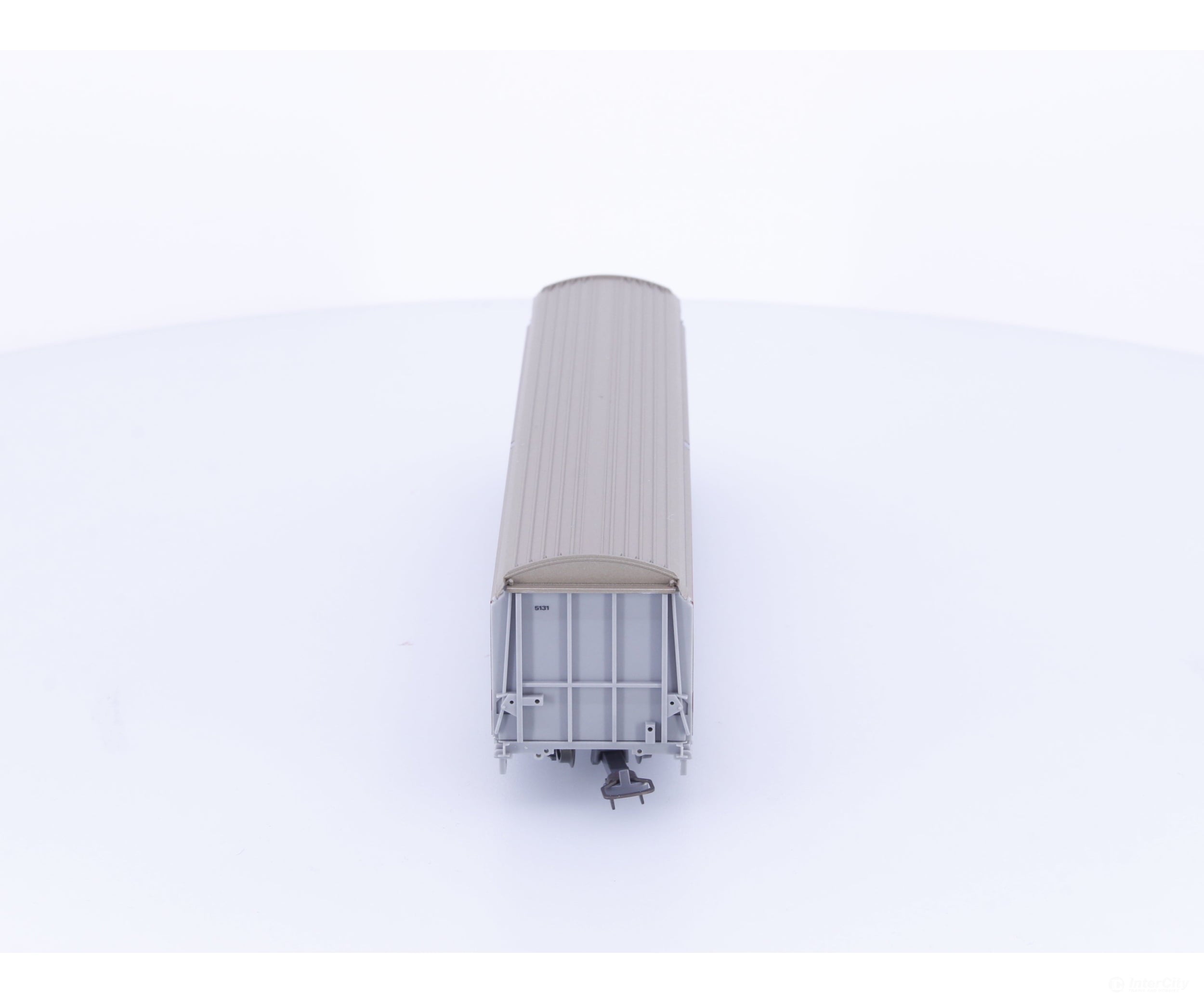 Bemo 2288101 HOm RhB Sliding Wall Wagon Car with Rotem Band Haik-V 5131 - European Freight Cars