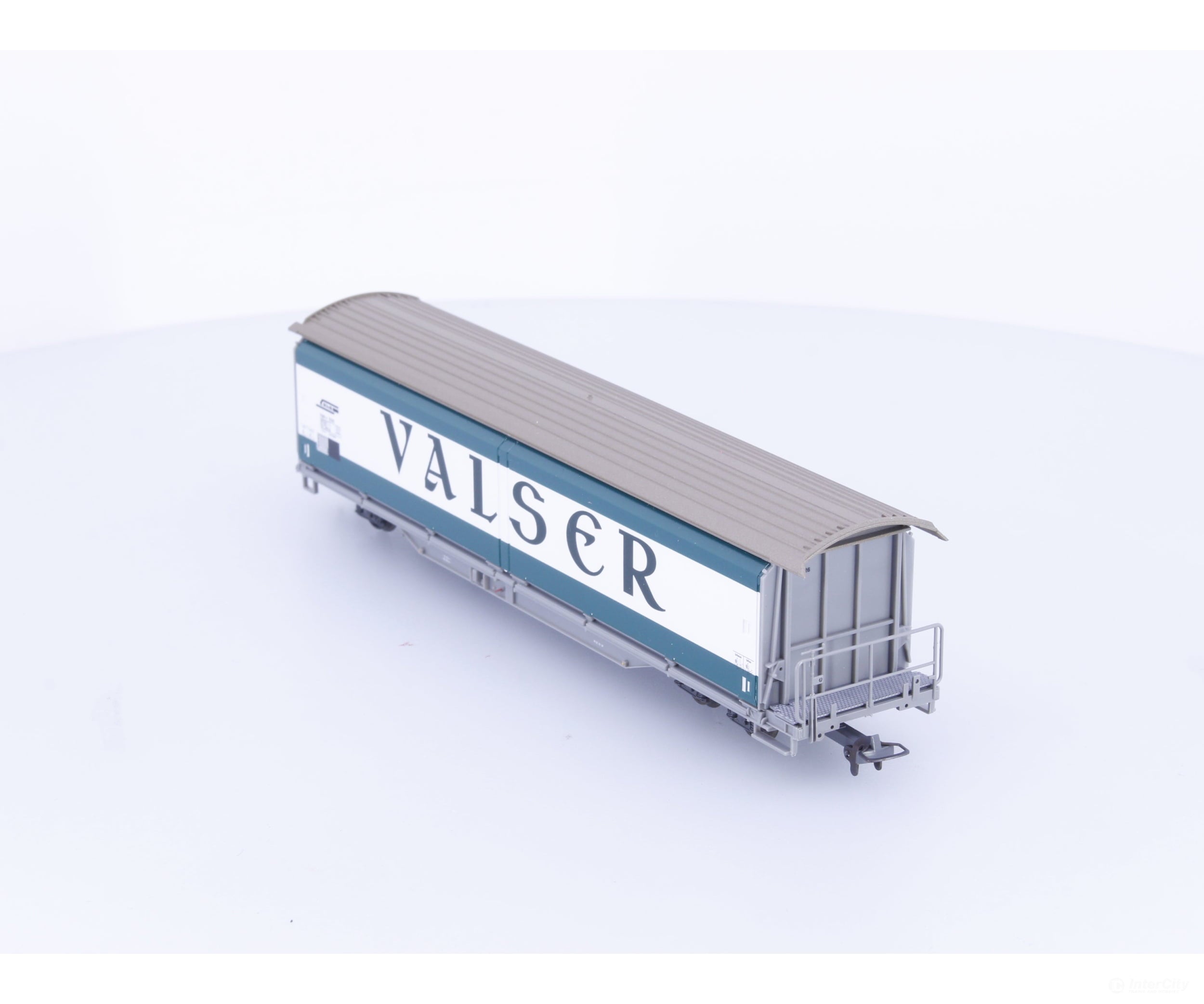 Bemo 2288106 HOm RhB Sliding Wall Wagon Car Valser Haik-V 5126 - European Freight Cars