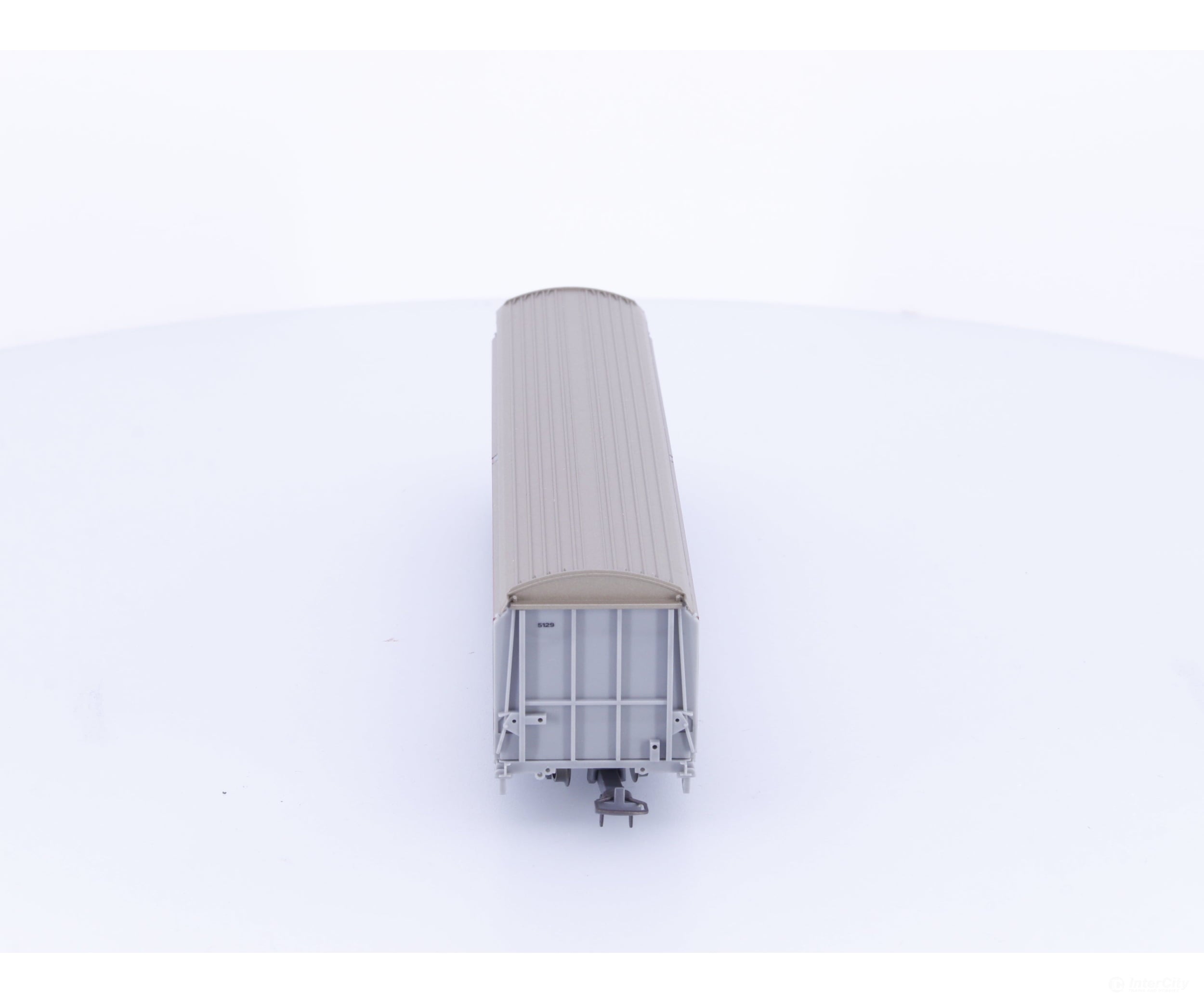 Bemo 2288109 HOm RhB Sliding Wall Wagon Car with Rotem Band Haik-V 5129 - European Freight Cars
