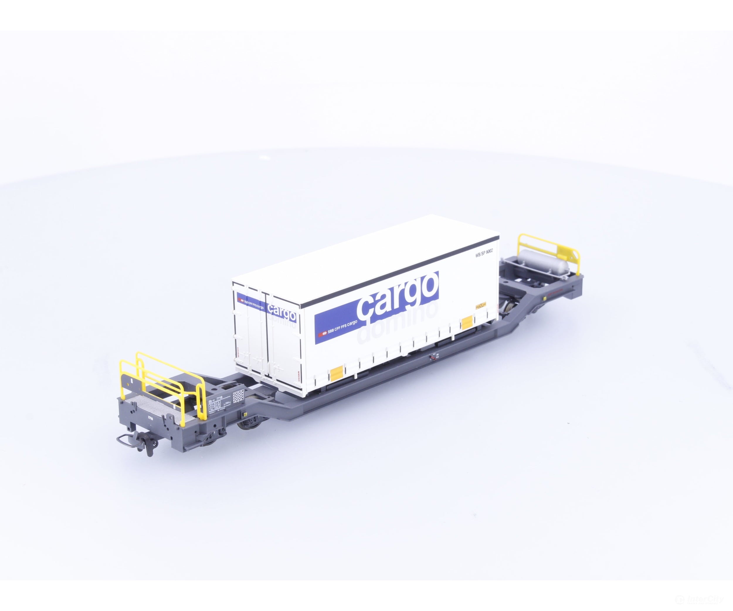 Bemo 2289128 HOm RhB Flat Car with Cargo Domino Container Load Sbv7718 - European Freight Cars