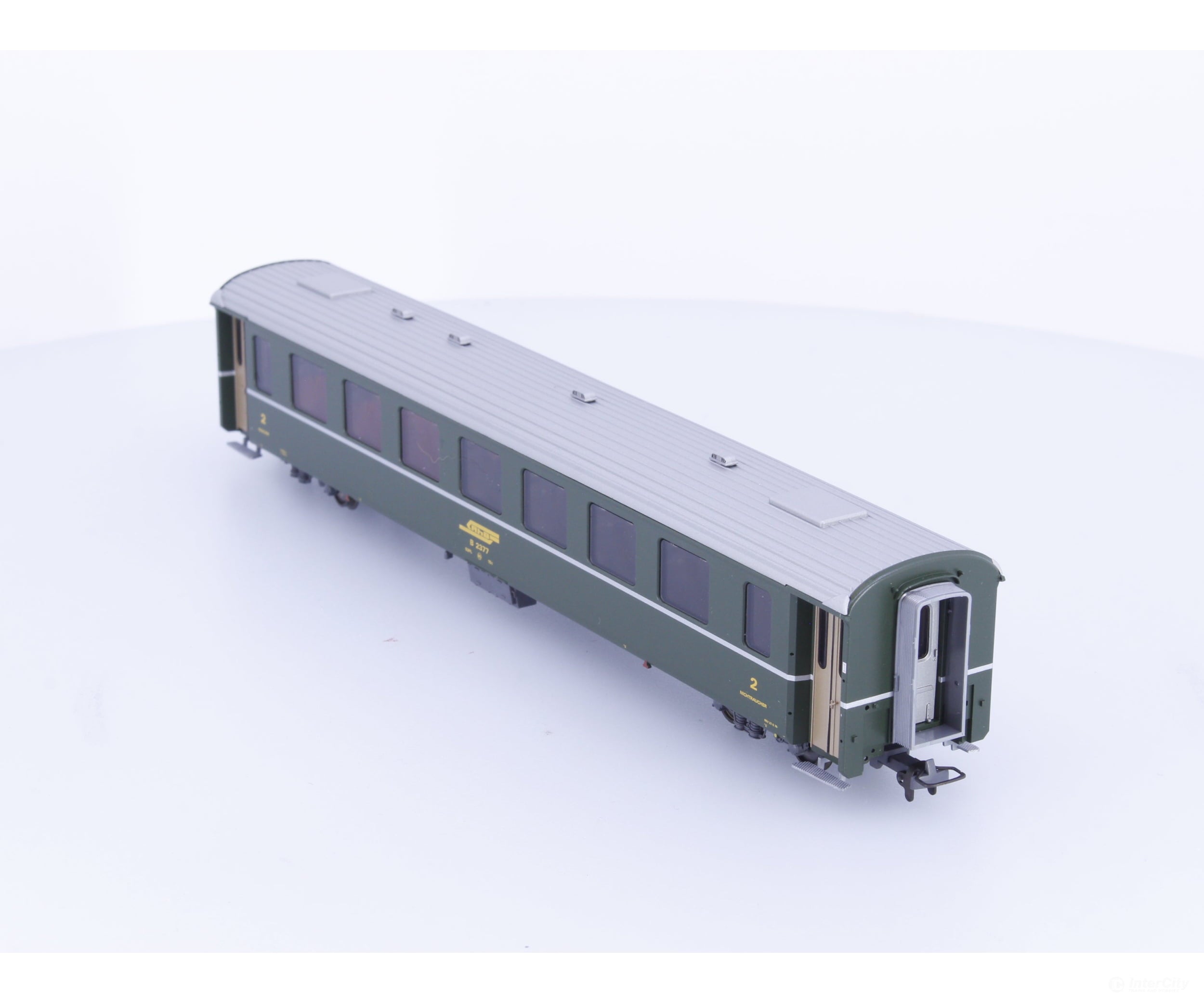 Bemo 3240117 HOm RhB 2nd Class Passenger Car grun EW II B2377 - European Passenger Cars