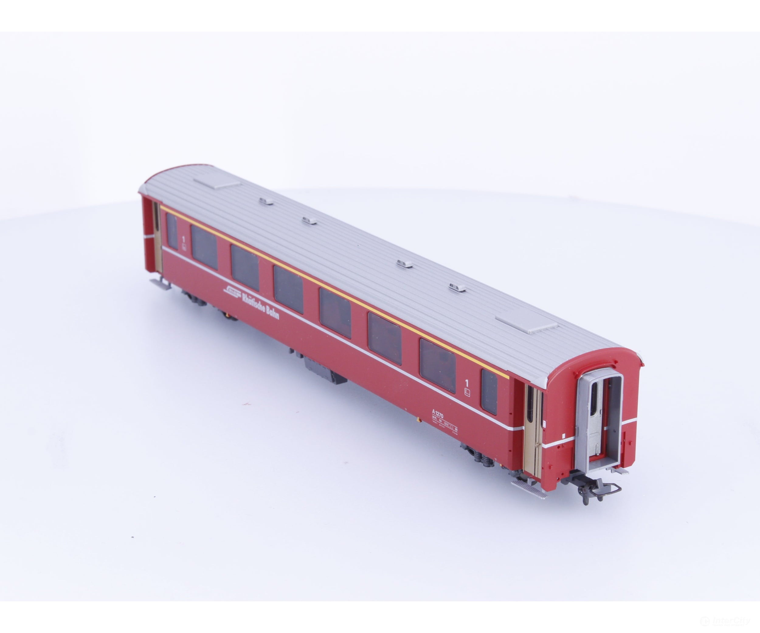 Bemo 3242120 HOm RhB 1st Class Passenger Car EW II A1270 (#1) - European Passenger Cars