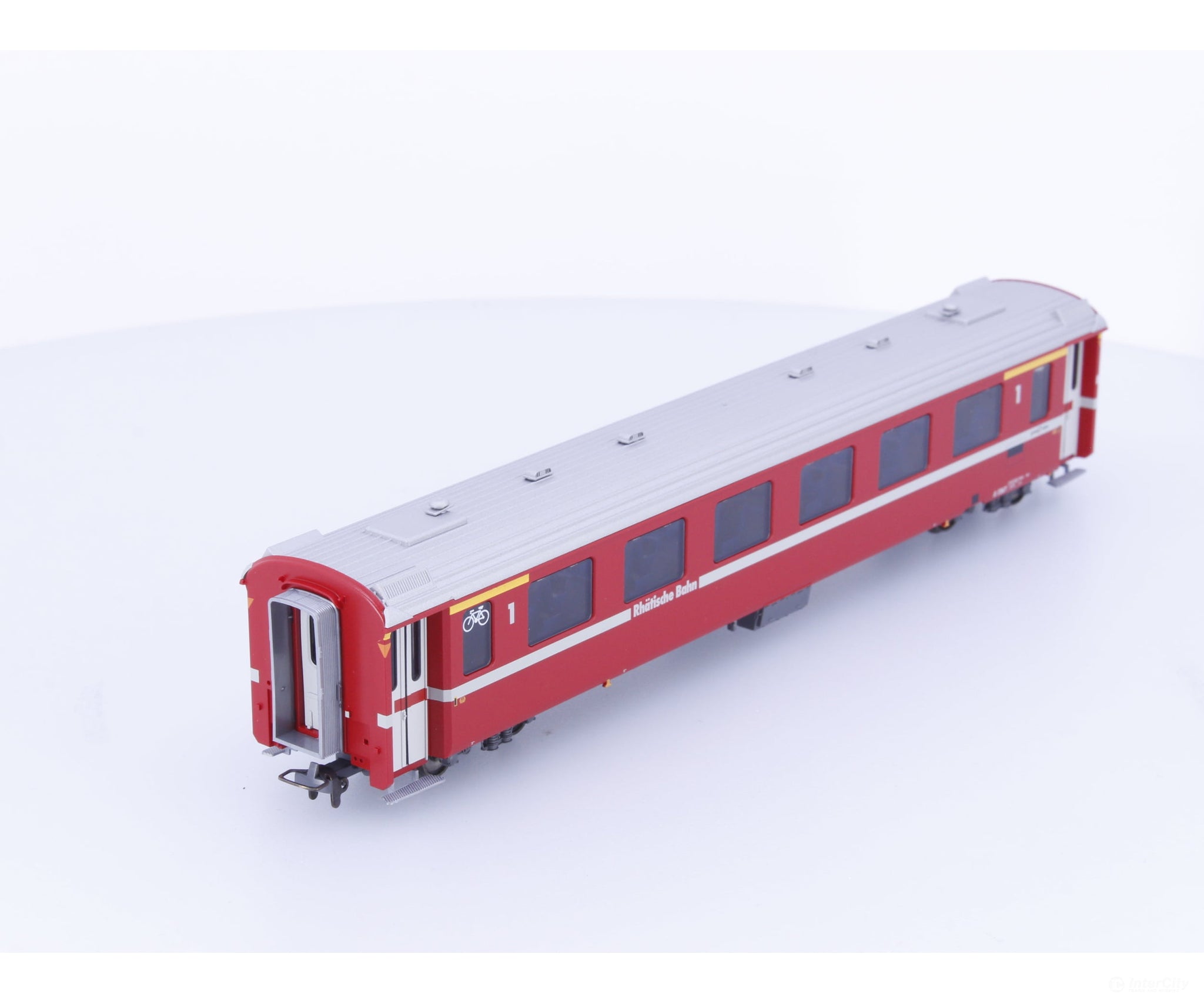 Bemo 3242167 HO RhB 1st Class Passenger Car EW II Neurot/Klima A1267 - European Passenger Cars
