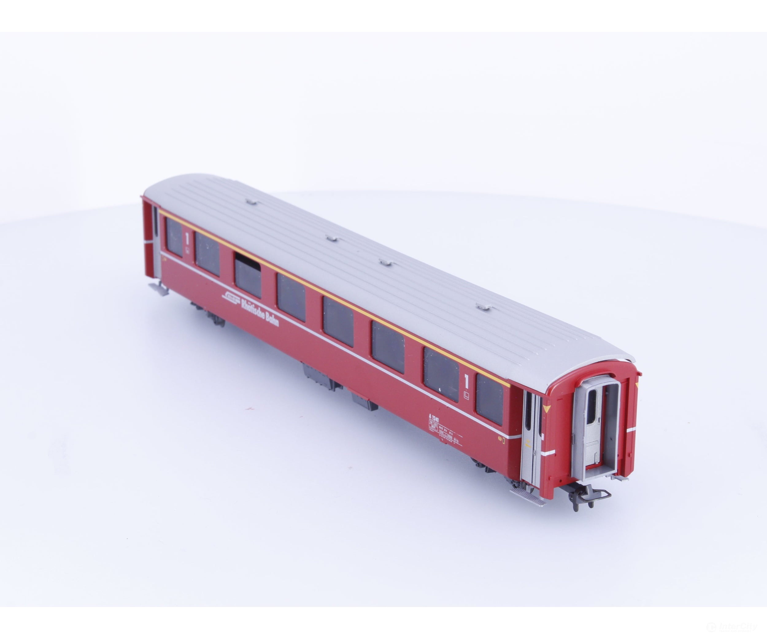Bemo 3252131 HO RhB 1st Class Passenger Car A1241 - European Passenger Cars