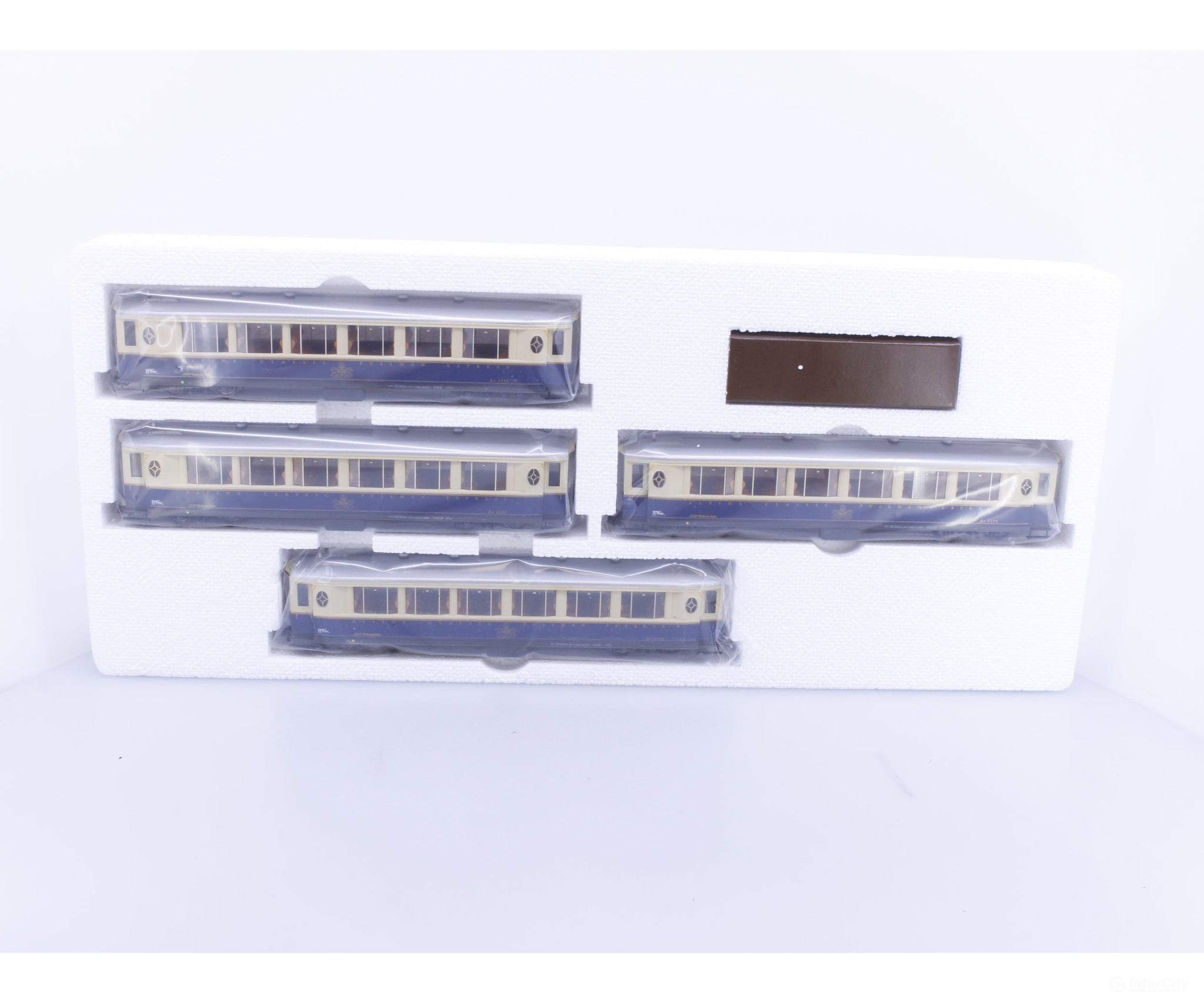 Bemo 7272140 HOm RhB Glacier Express 75th Anniversary 4 Passenger Car Set 1141 1142 1143 1144 - European Passenger Cars