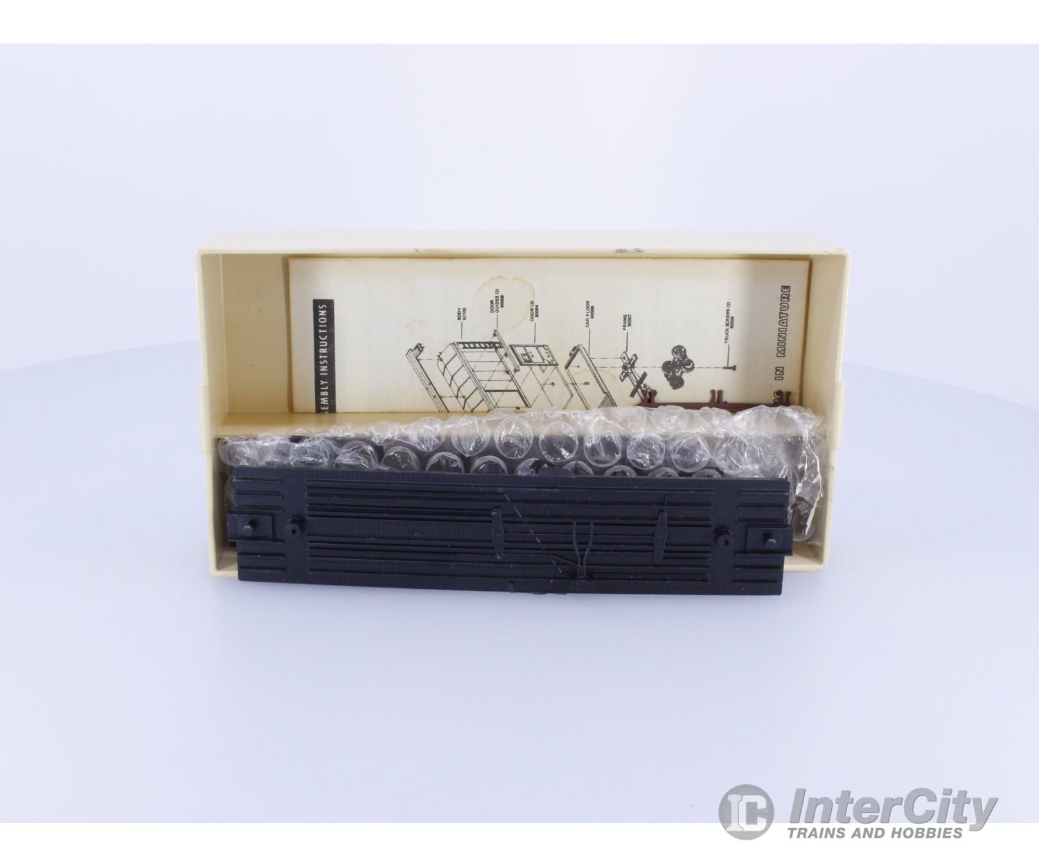 Bevbel 751 HO X-29 Box Car Vermont Railway (VTR) 054510 Freight Cars