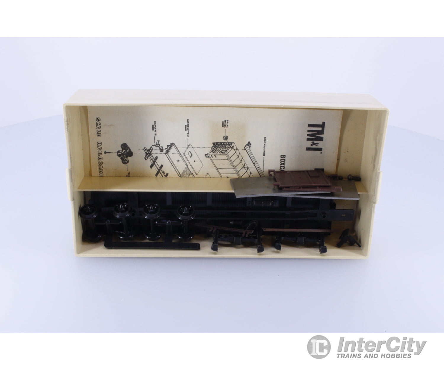 Bevbel 762 HO TM X-29 Boxcar Kit Bessemer & L.E. 81237 Freight Cars