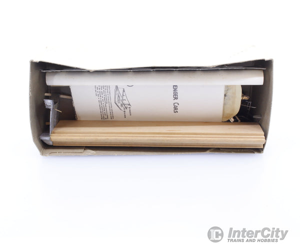 Binkley Models P5 HO 1880 Coach Kit Canadian National (CN) Passenger Cars
