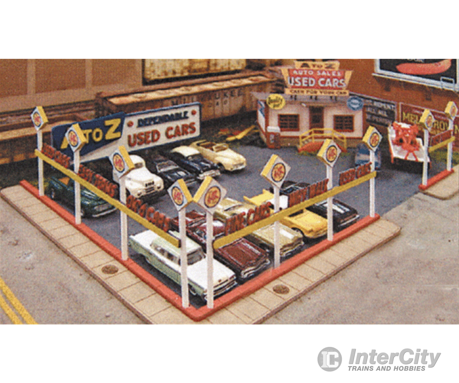 Blair Line 197 A-To-Z Used Car Lot -- Kit - 3-13/16 X 2-7/16 9.7 6.1Cm Structures