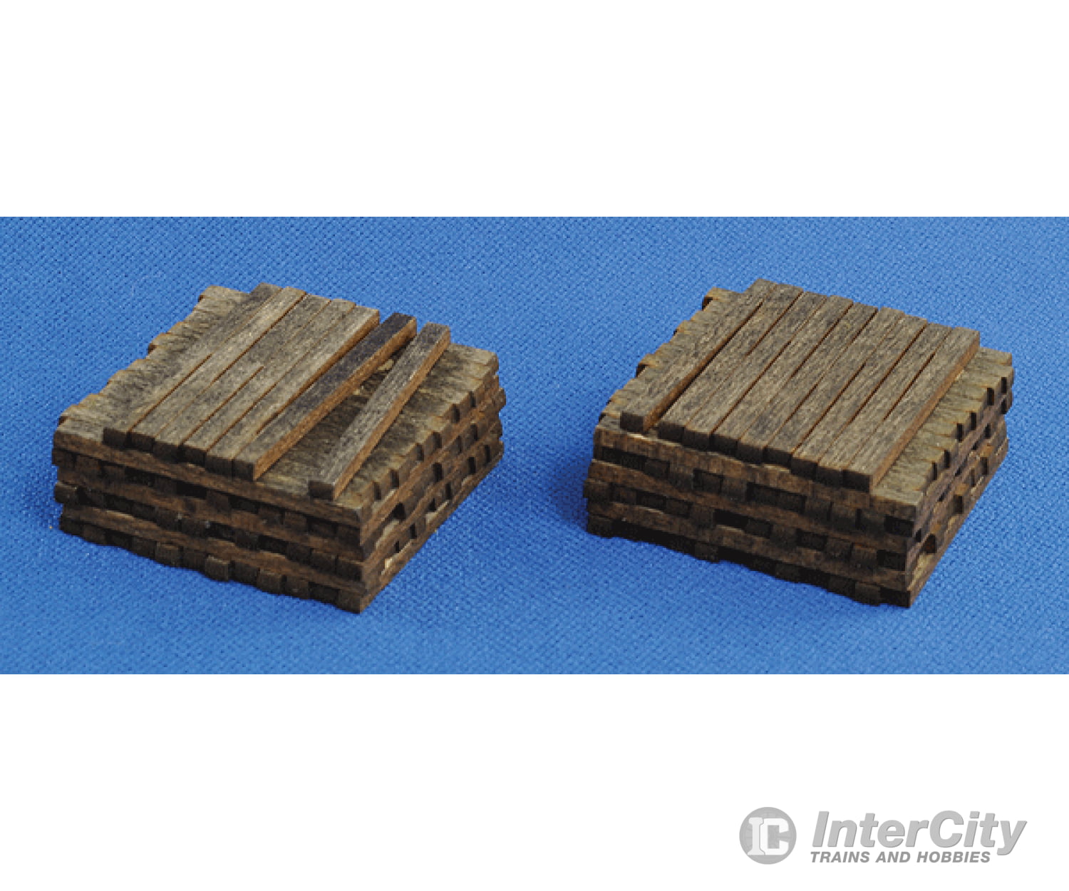 Blair Line 2811 Pile O Ties -- Assembled - Stained Pkg(2) Scenery Details