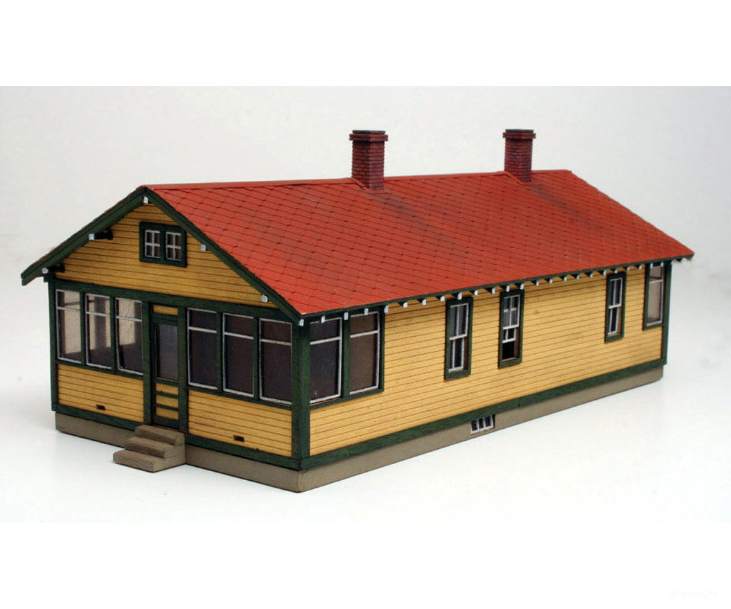 Blair Line 194 Santa Fe 6-Room Section House -- Kit - 6-3/4 X 3-27/64 16.9 8.6Cm Structures