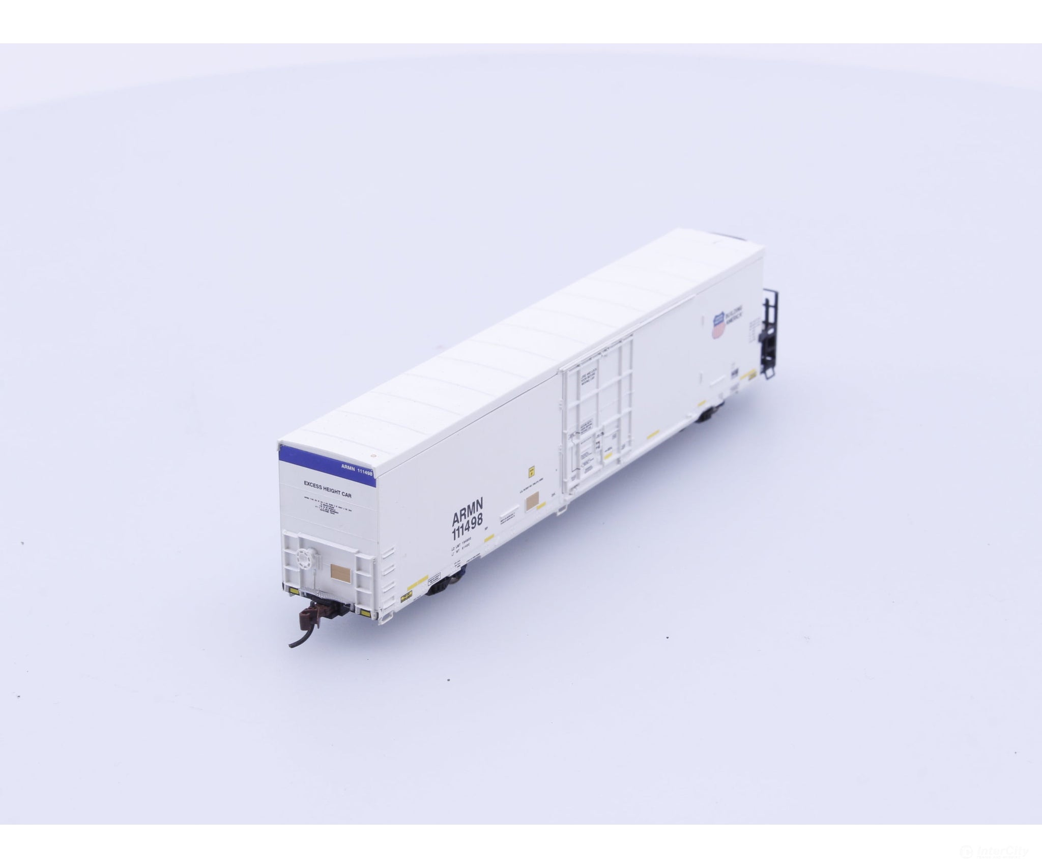 BLMA BLMA 15024 N Trinity 64’ Reefer (ARMN) Union Pacific (UP) 11498 - Freight Cars