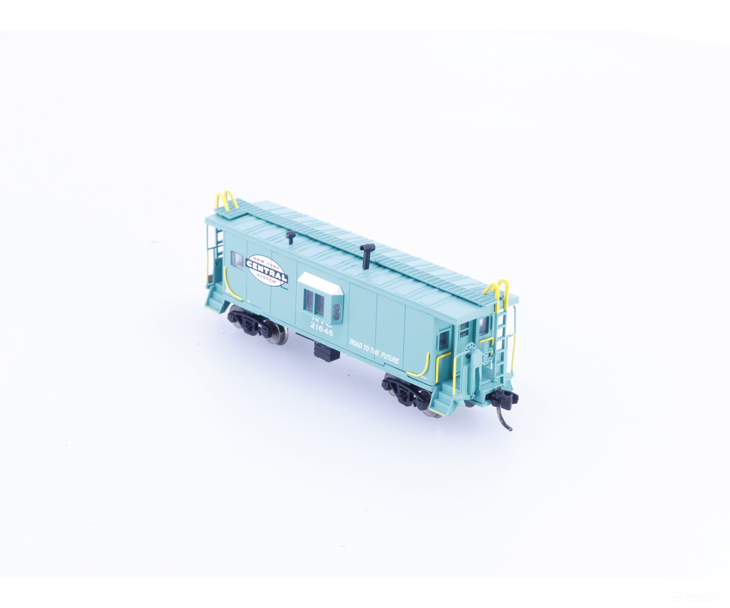 Bluford Shops 40125 N International Half Bay Window Caboose Road to the Future New York Central (NYC) 21646 - Freight