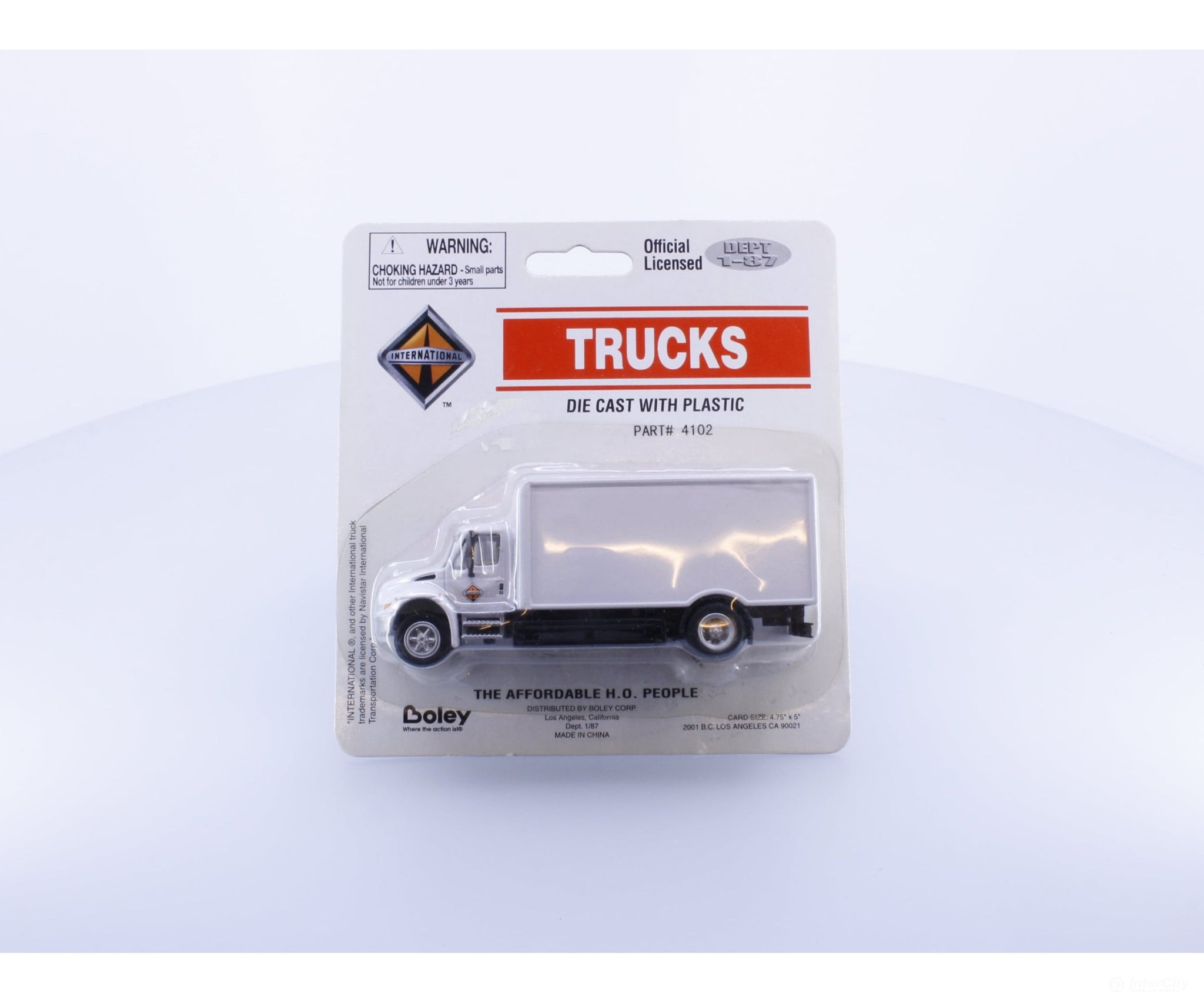 Boley 4102-77 HO International 5 Ton Box Truck Cars & Trucks