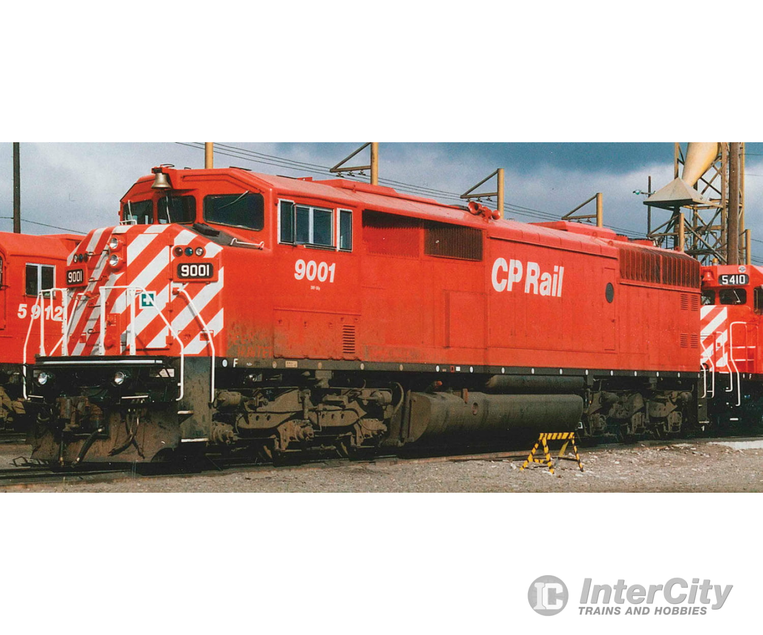 Bowser 24336 Ho Gmd Sd40-2F - Standard Dc Executive Line -- Canadian Pacific #9009 (Action Red White