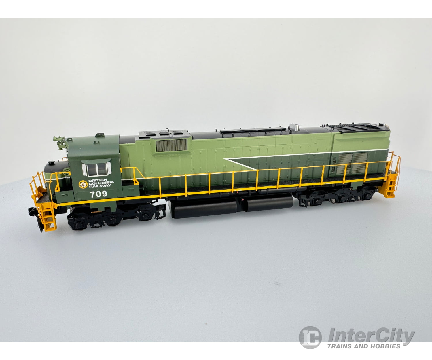 Bowser 24856 Ho Mlw M630 Bc Rail (Bcol) 709 Dcc & Sound Locomotives