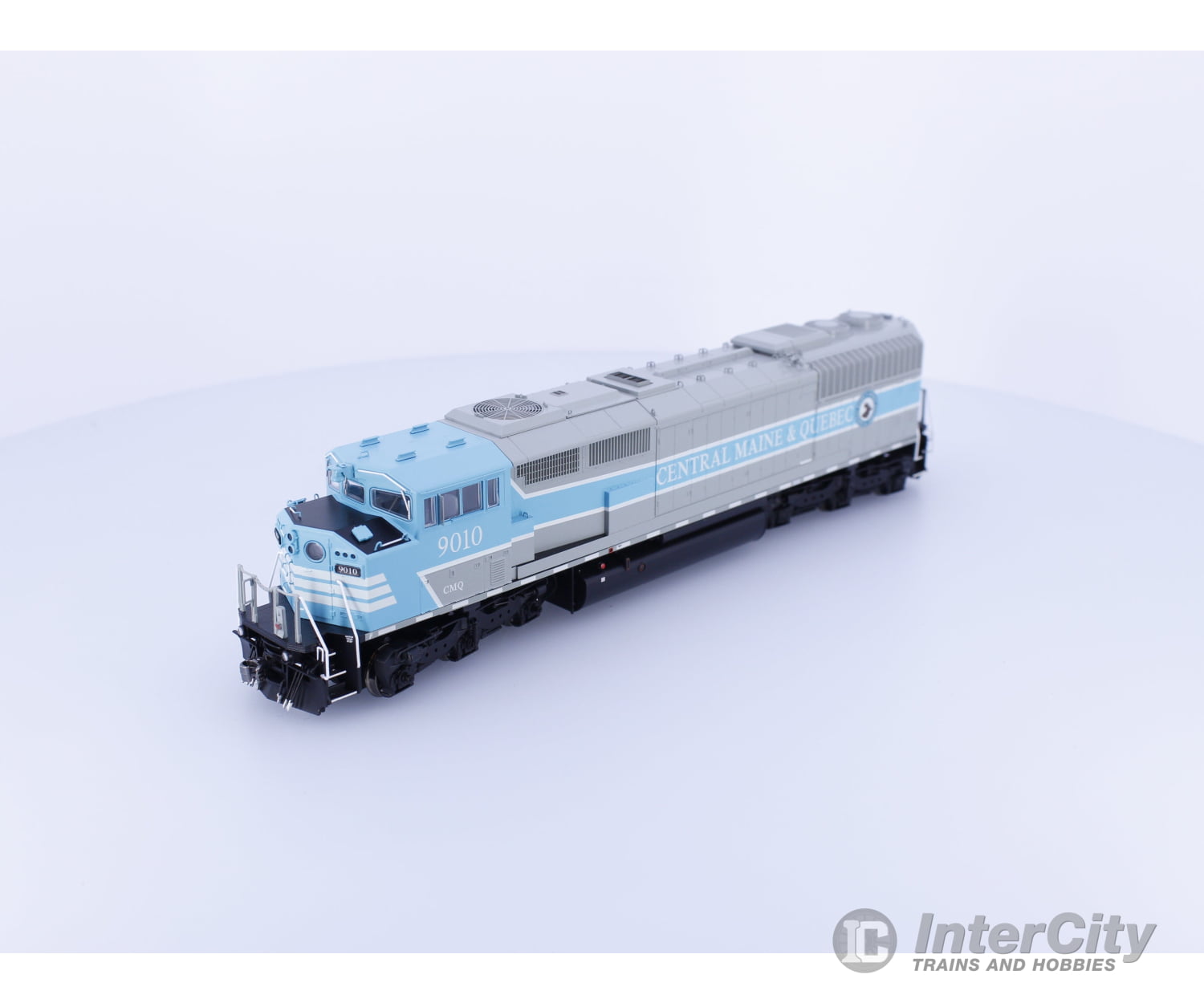 Bowser 25353 HO SD-40 Diesel Locomotive Central Maine & Quebec Rare 9010 DCC Ready Locomotives