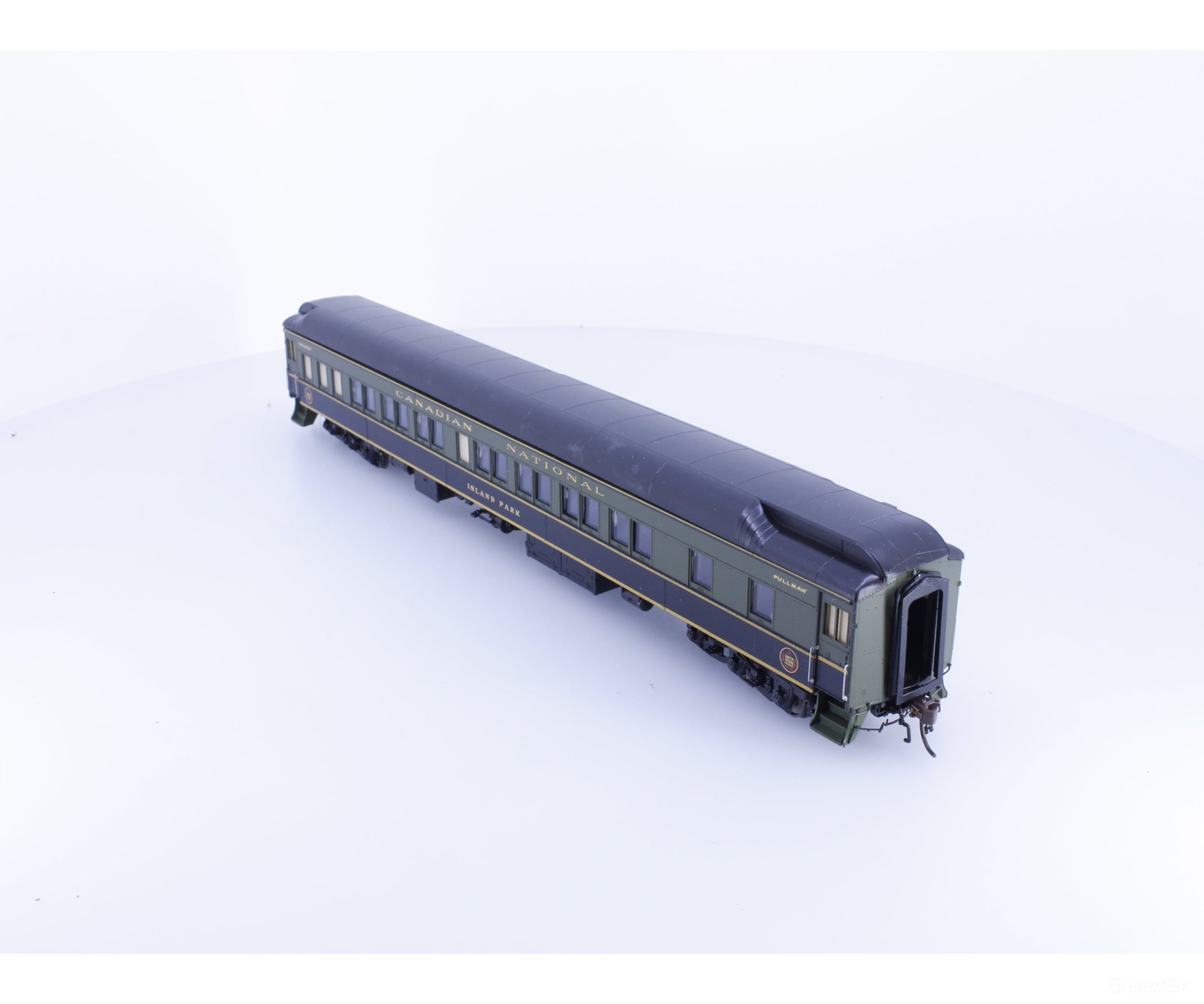Branchline Trains 5026 HO 8-1-2 Pullman Sleeper Car Canadian National (CN) Island Park - Passenger Cars
