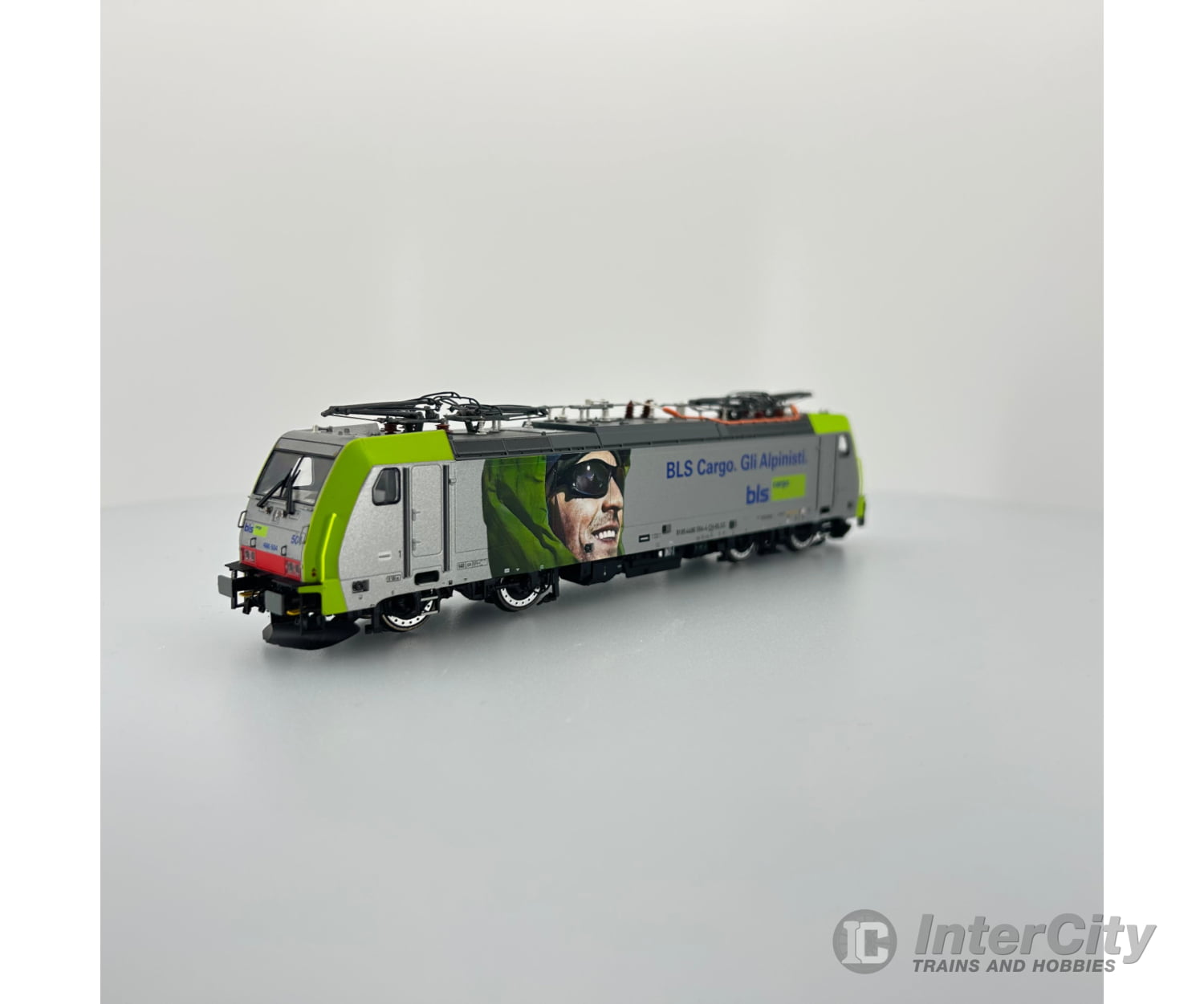 Brawa 43998 Ho Traxx Electric Locomotive Br 186 Alpinist Bls European Locomotives