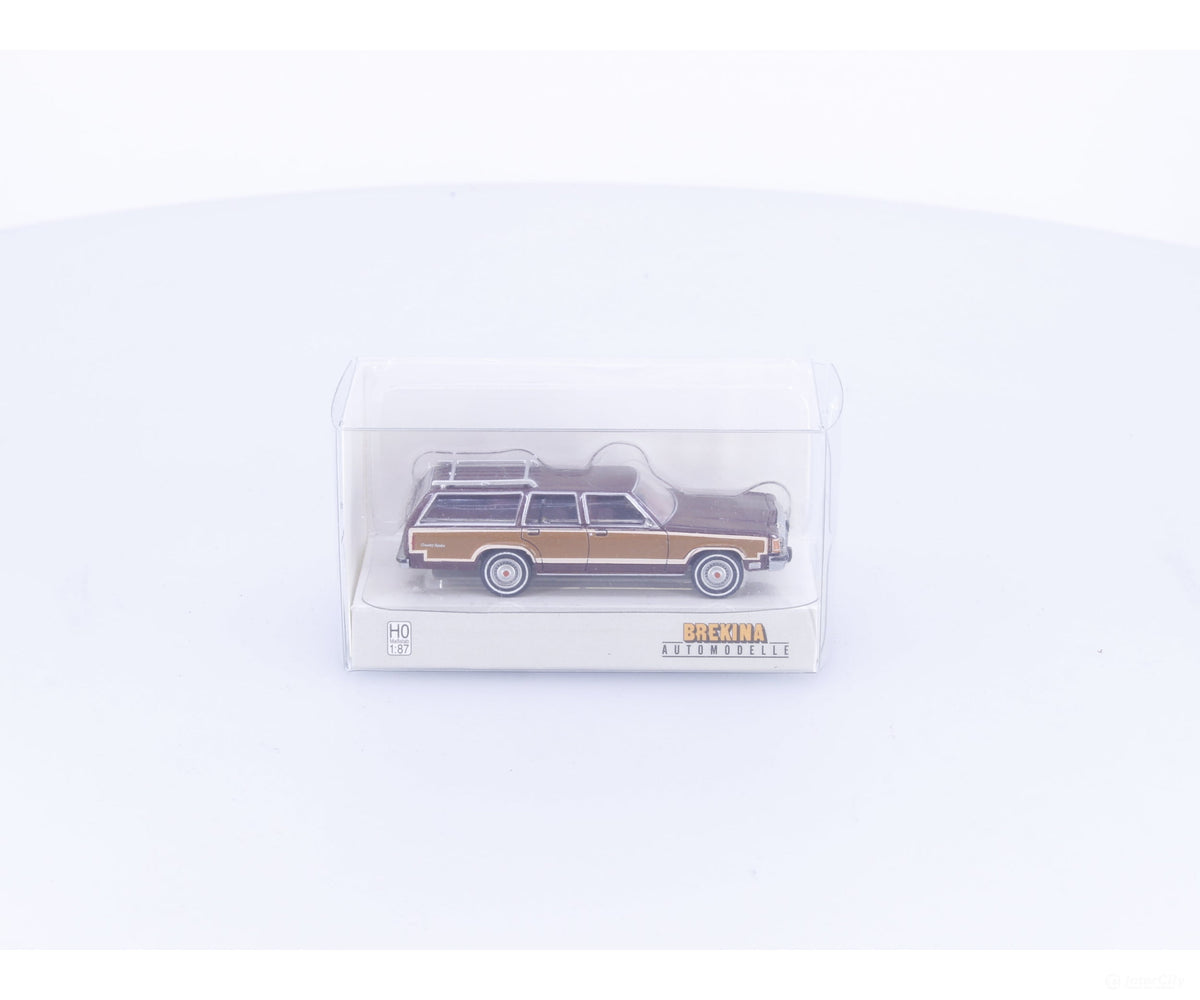 Brekina 19627 HO Ford LTD Country Squire Dark Red Decorated - Cars & Trucks