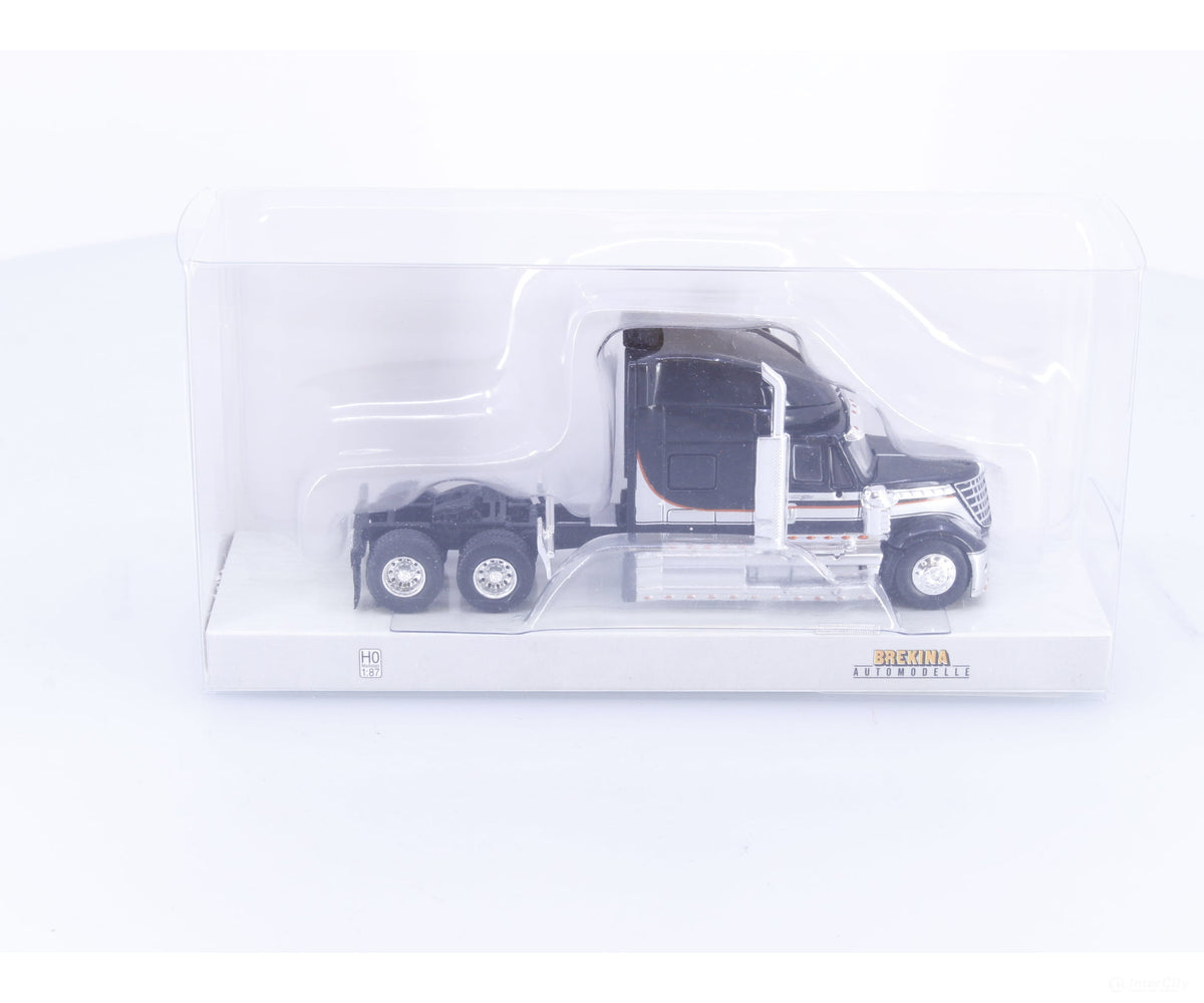 Brekina 85825 HO International Lonestar Black/Silver - Cars & Trucks