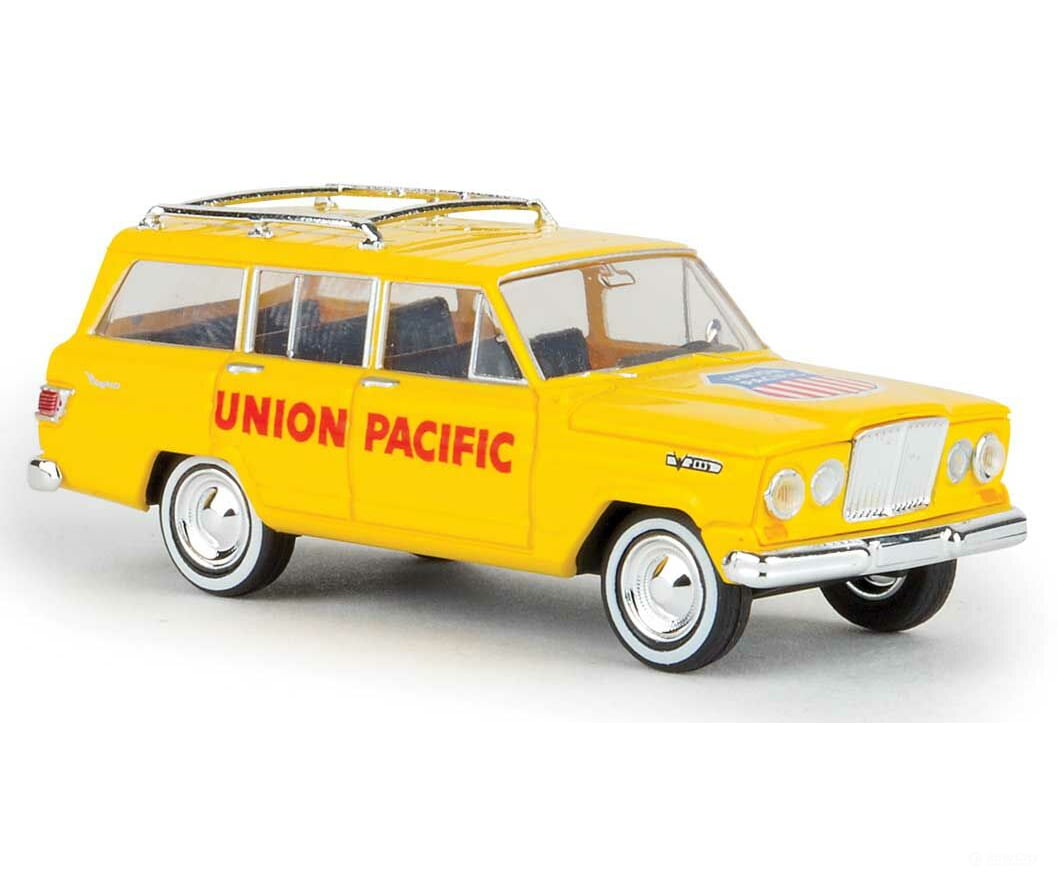 Brekina Ho 19864 1967 Jeep Wagoneer - Assembled -- Union Pacific (Armour Yellow Red) Cars & Trucks