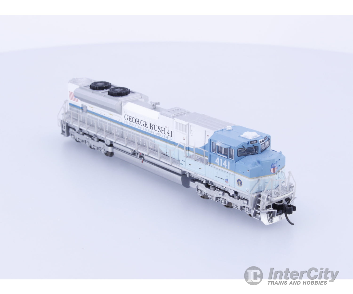 Broadway Limited 6305 N EMD SD70ACe George Bush 41 Funeral Version Union Pacific (UP) 4141 DCC & Sound Locomotives