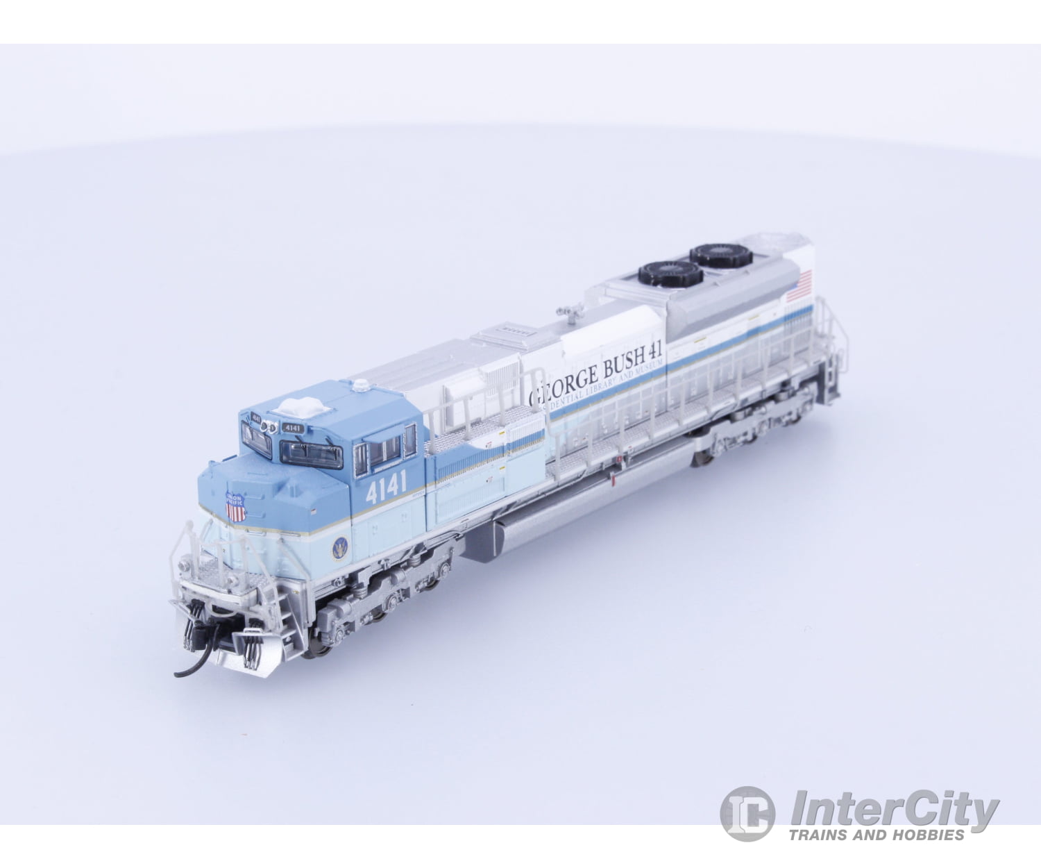 Broadway Limited 6305 N EMD SD70ACe George Bush 41 Funeral Version Union Pacific (UP) 4141 DCC & Sound Locomotives