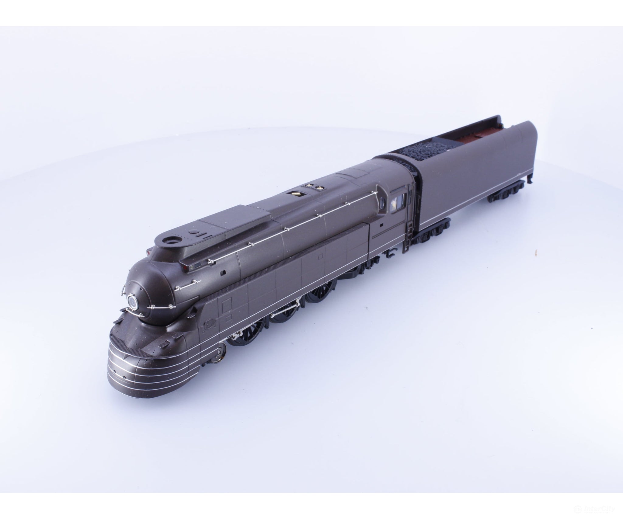 Broadway Limited Imports 4435 HO 4-6-2 K4s Streamlined Bronze 1936 Version Steam Locomotive with Smoke Pennsylvania