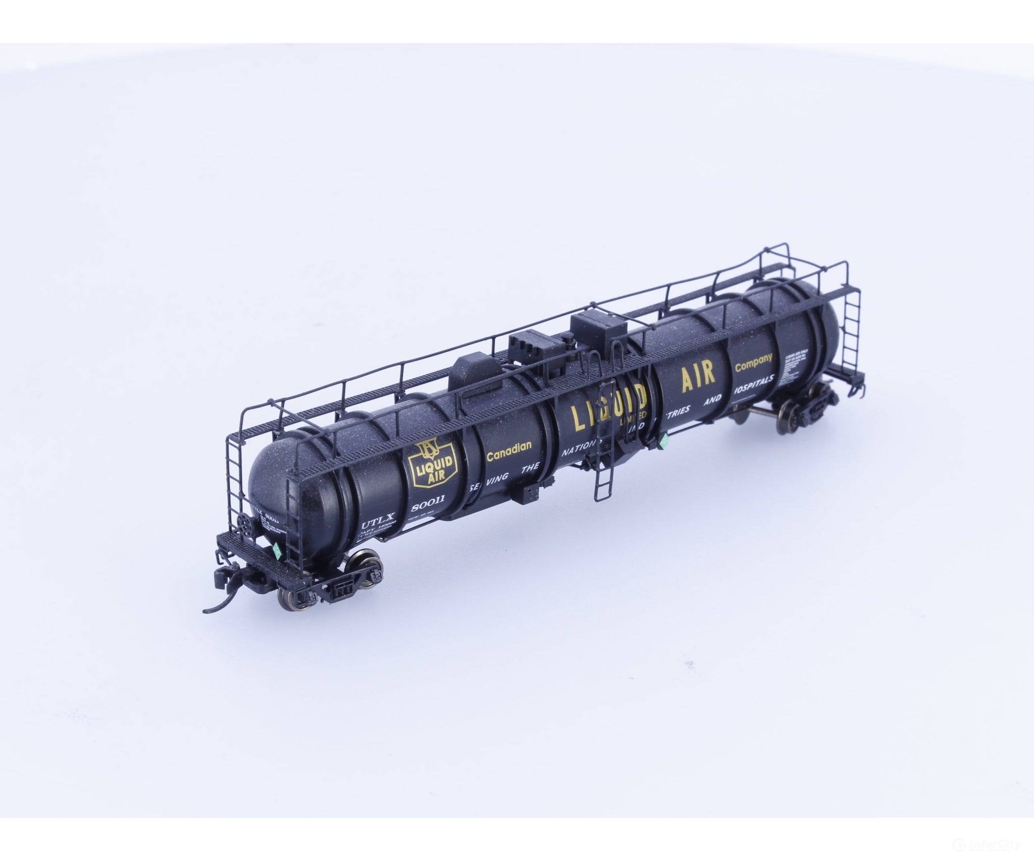 Broadway Limited Imports 80011 N Cryogenic Tank Car Canadian Liquid Air Union Tank Car (UTLX) 80011 - Freight Cars